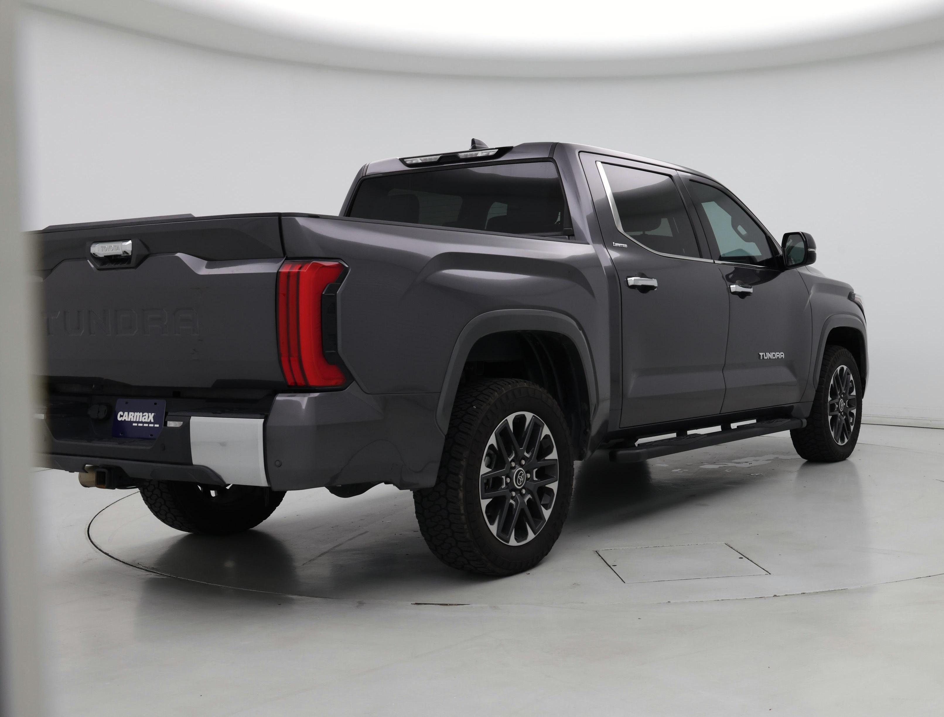 Thumbnail: 2022 Toyota Tundra - 8