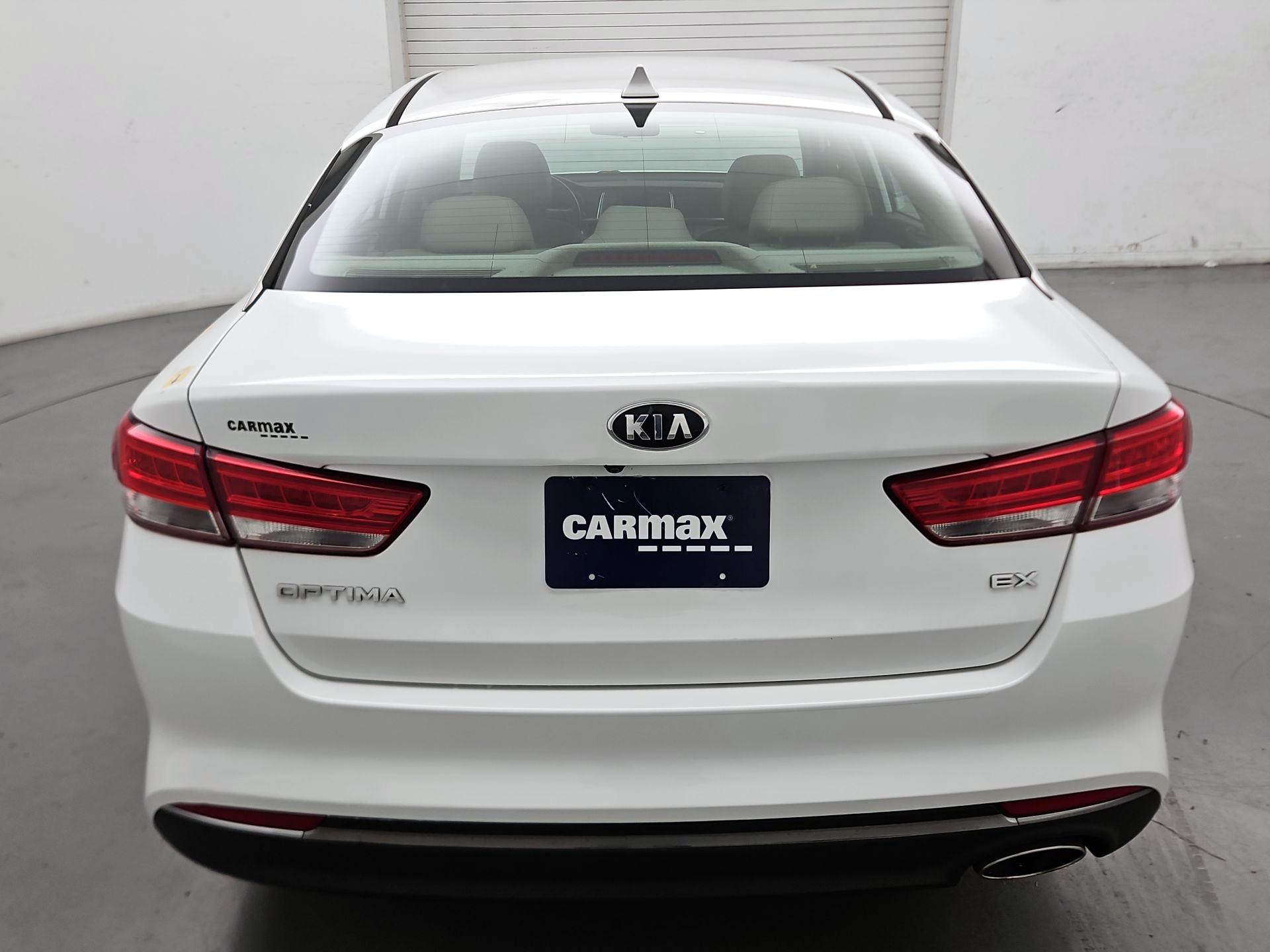 Thumbnail: 2016 Kia Optima - 6