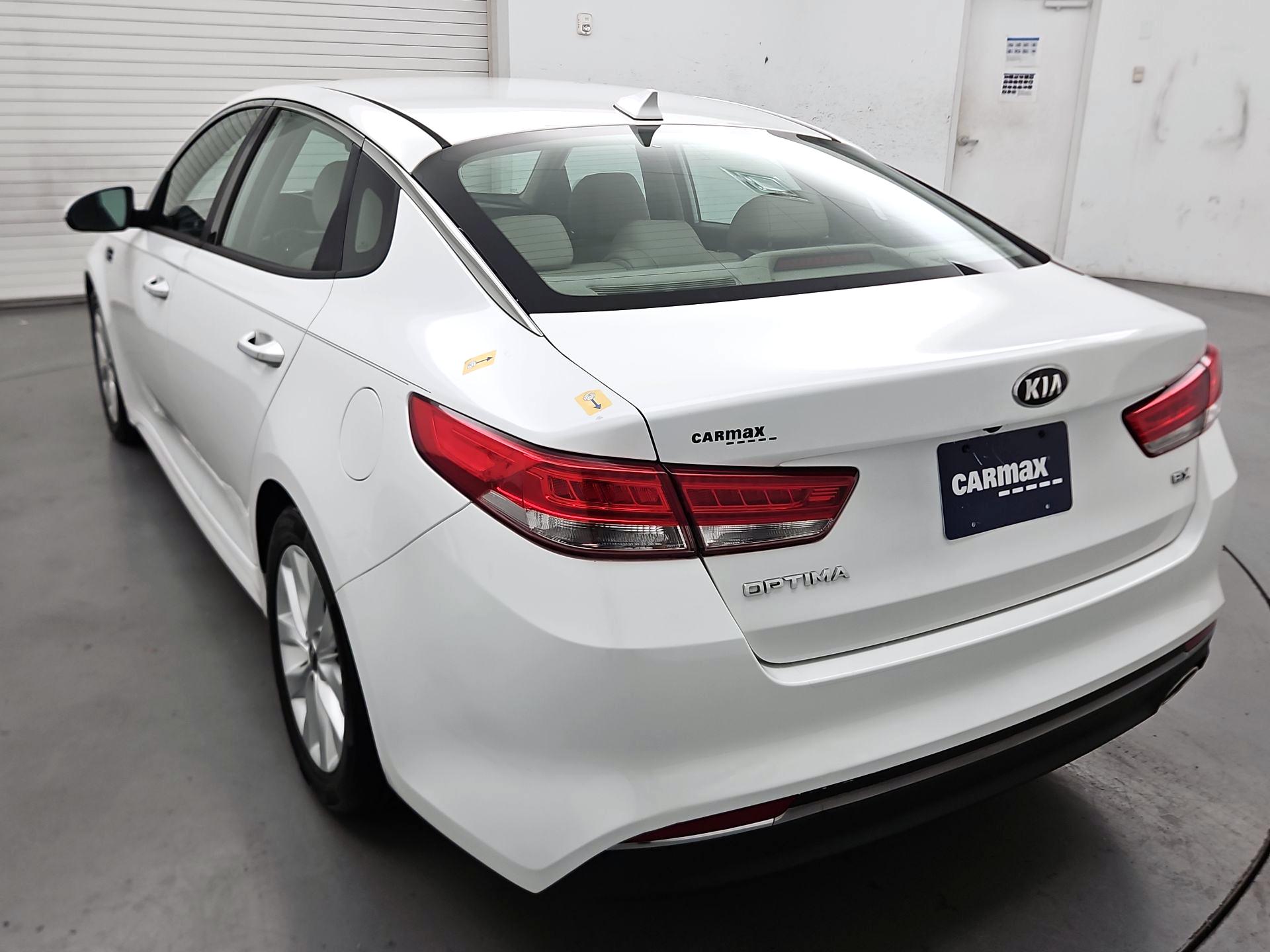 Thumbnail: 2016 Kia Optima - 7