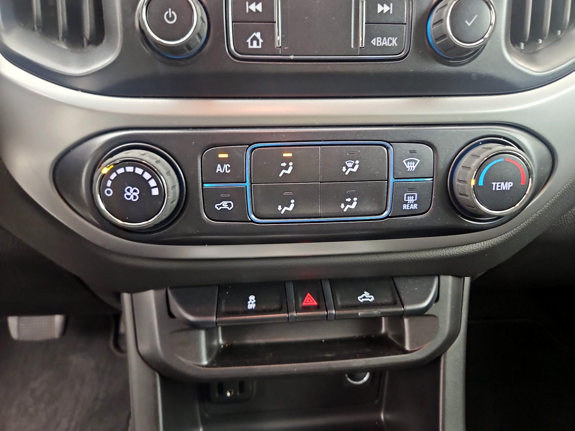 Thumbnail: 2022 Chevrolet Colorado - 16