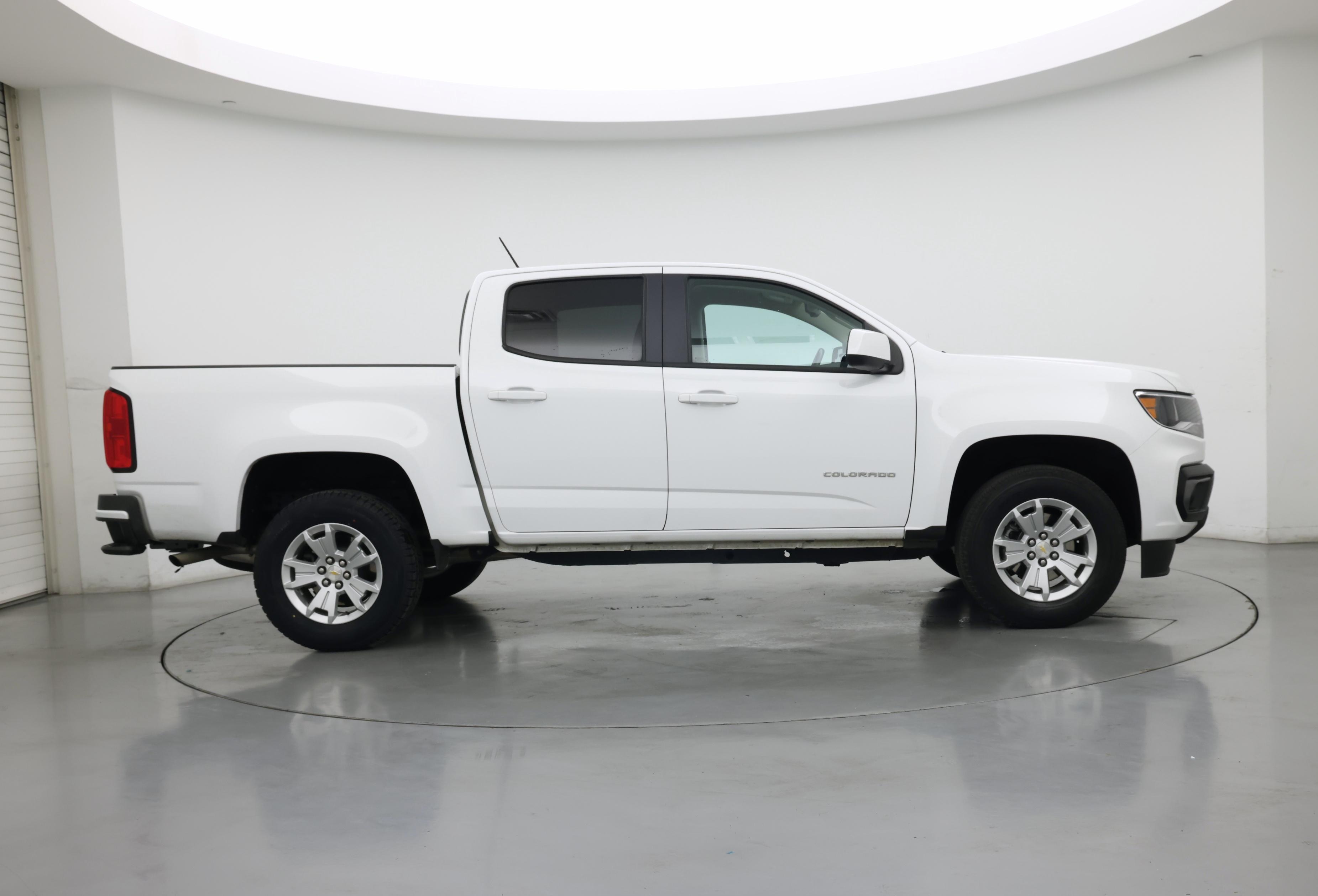 Thumbnail: 2022 Chevrolet Colorado - 7