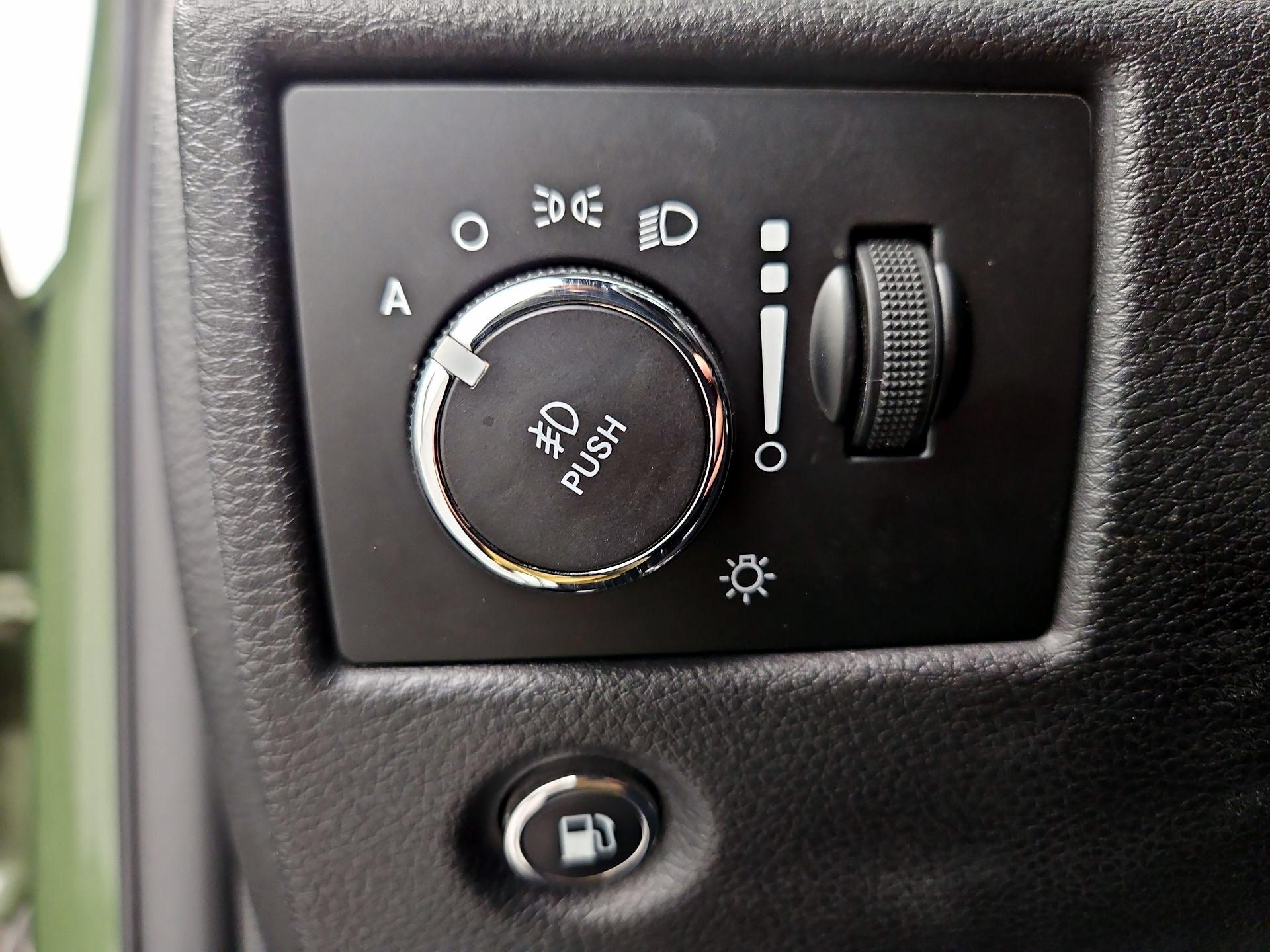 Thumbnail: 2019 Jeep Grand Cherokee - 13