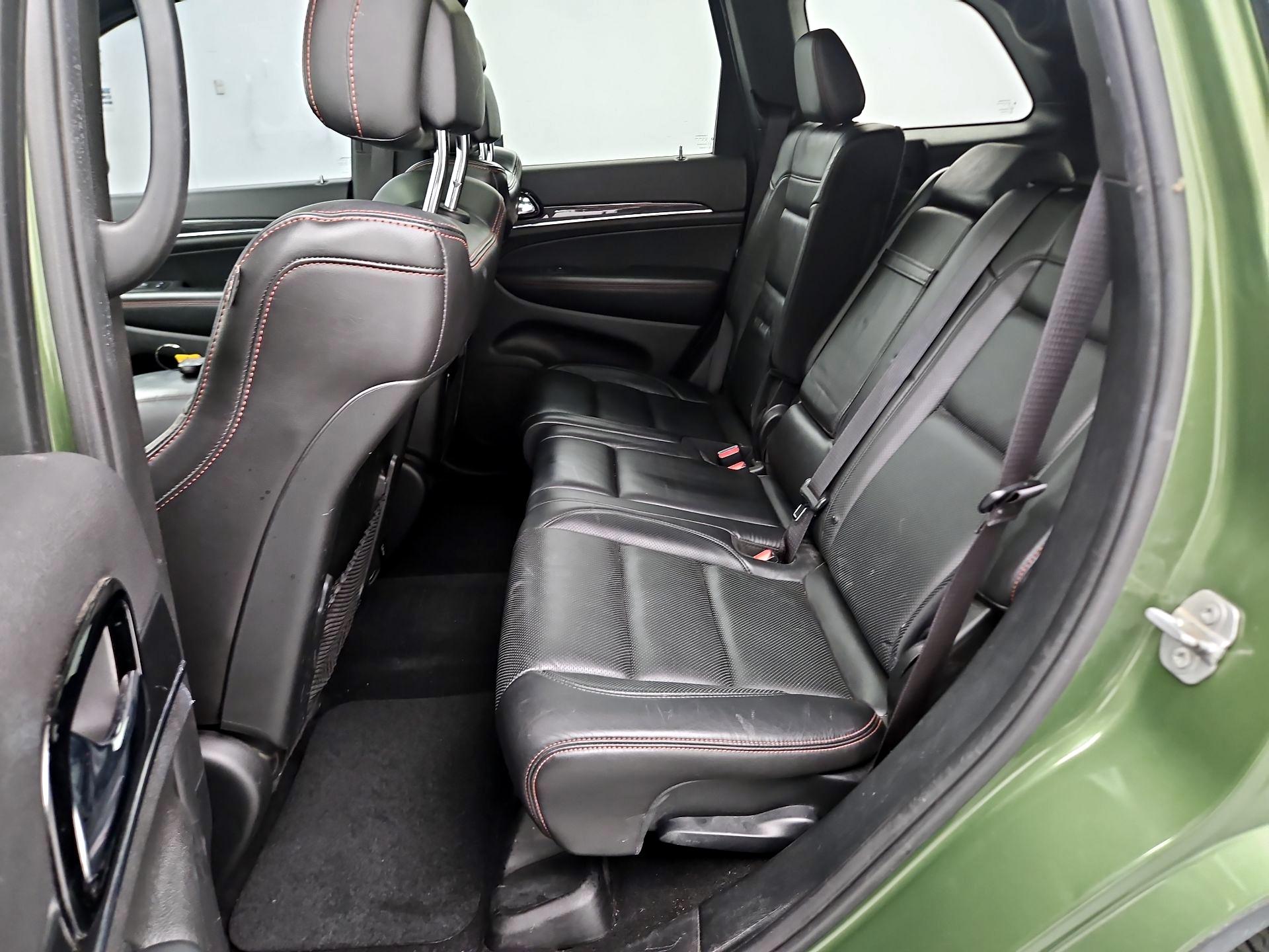 Thumbnail: 2019 Jeep Grand Cherokee - 19