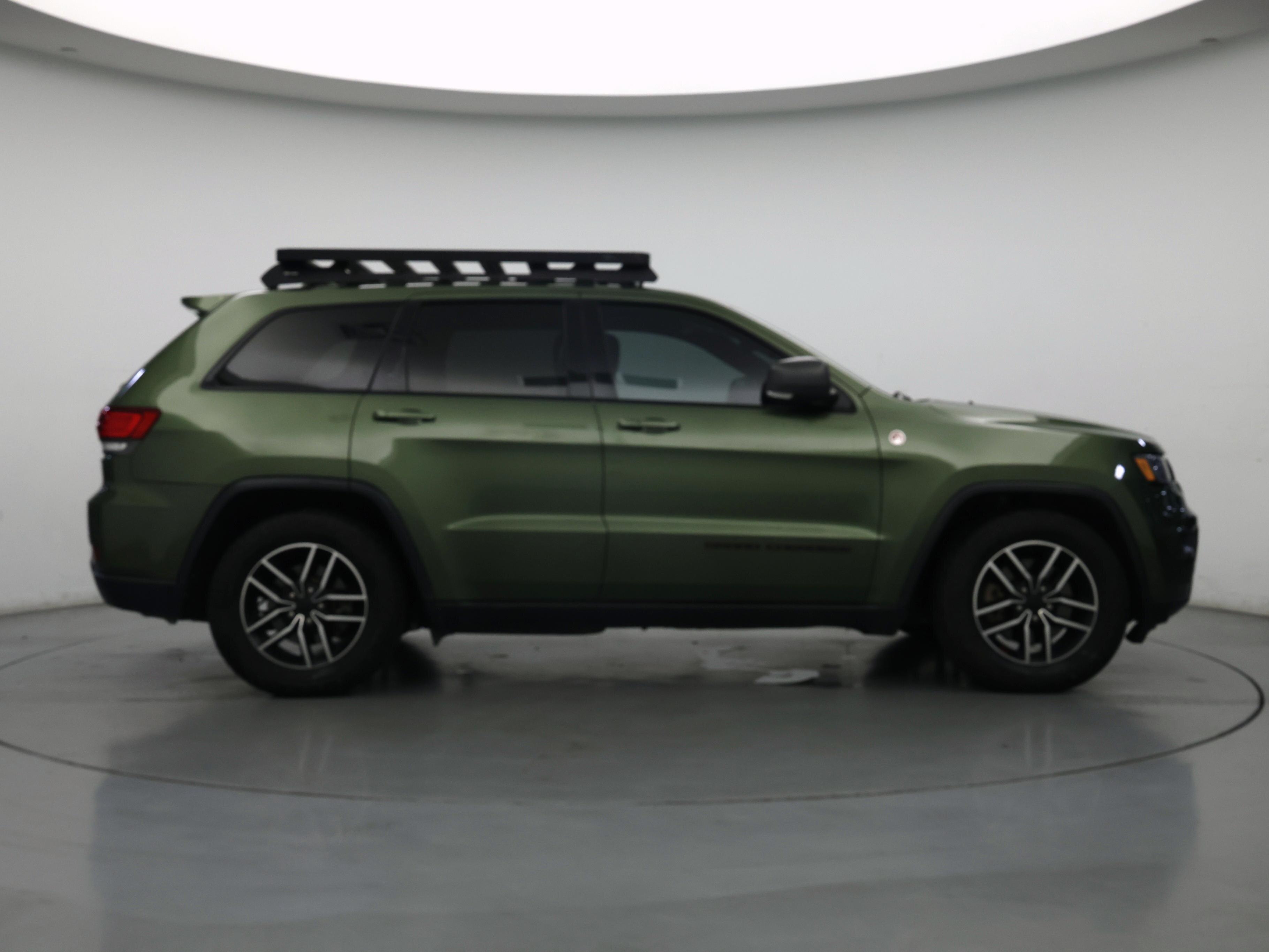 Thumbnail: 2019 Jeep Grand Cherokee - 7