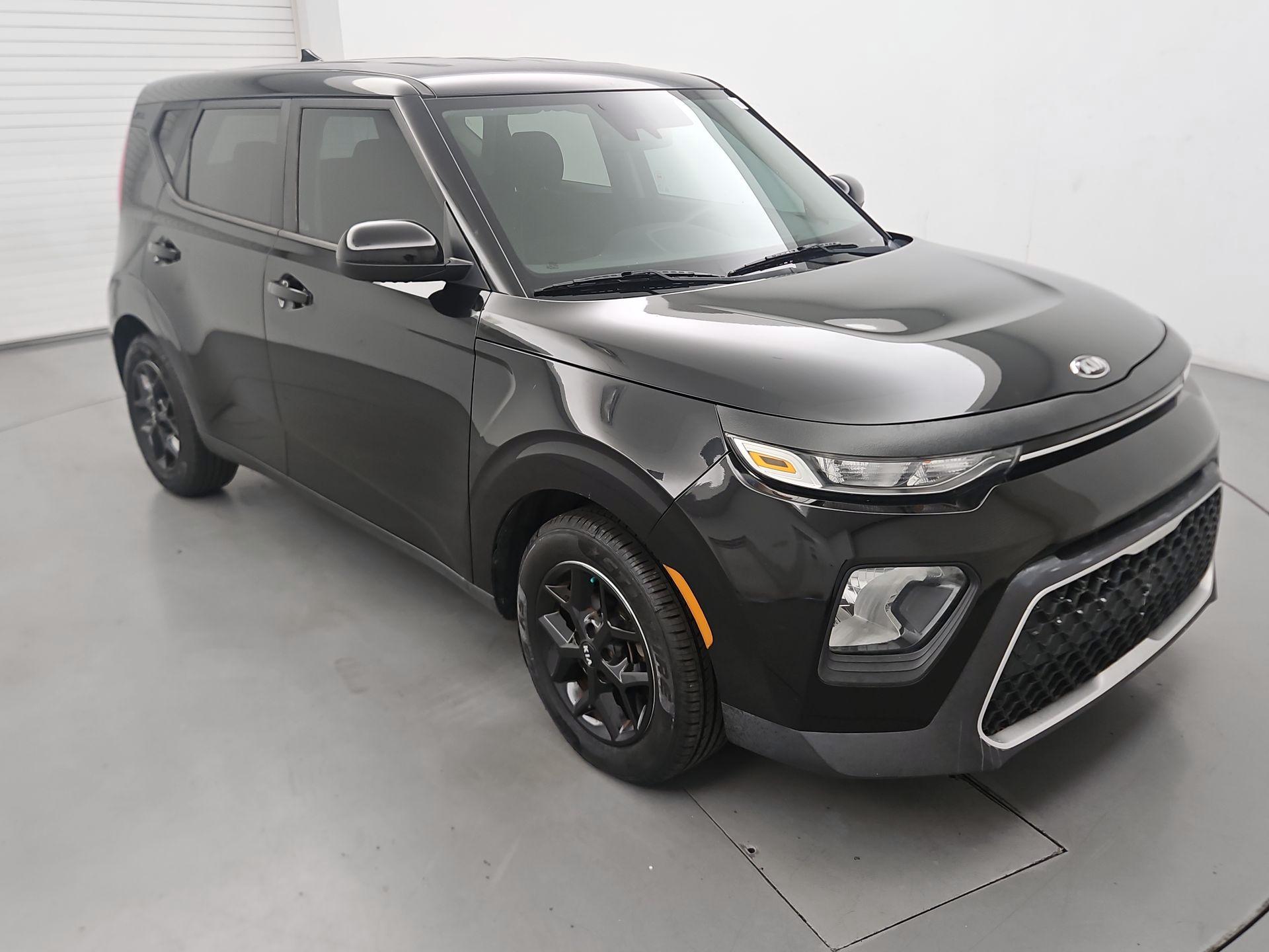 Thumbnail: 2021 Kia Soul - 1