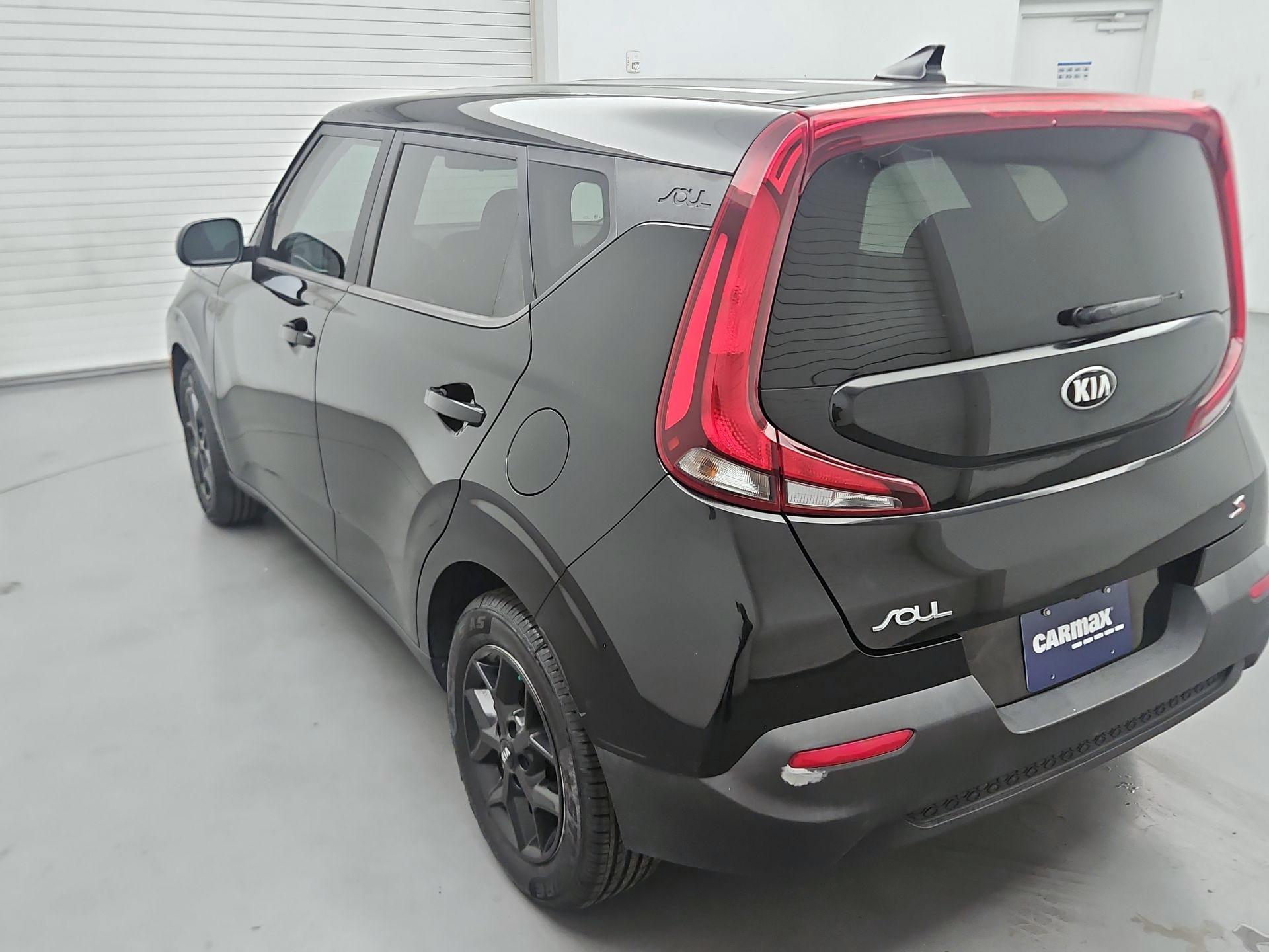 Thumbnail: 2021 Kia Soul - 7