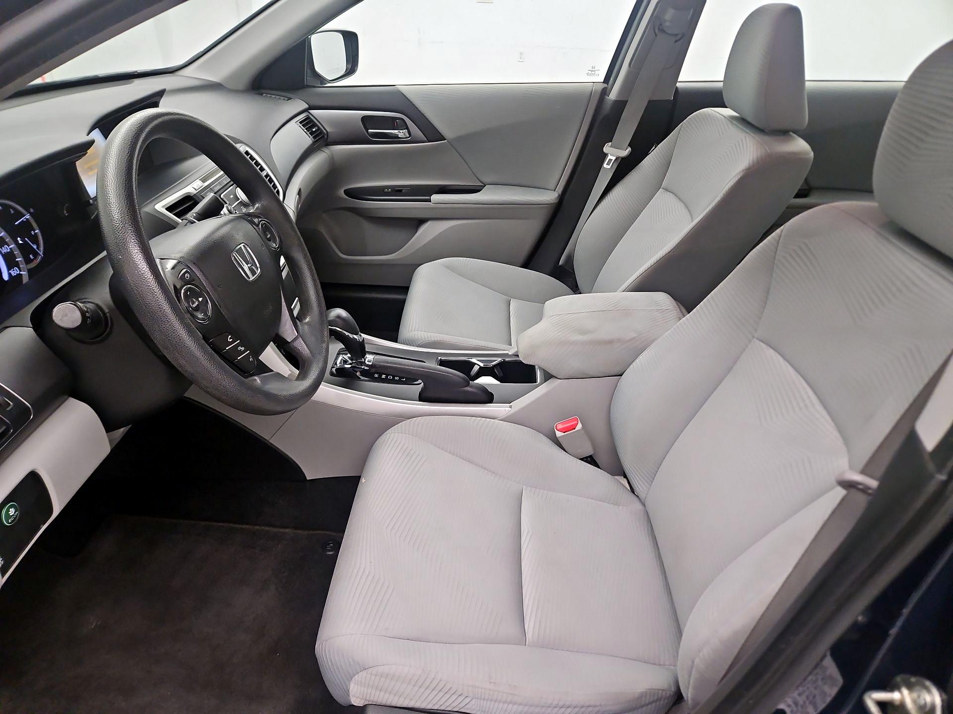 Thumbnail: 2015 Honda Accord - 11