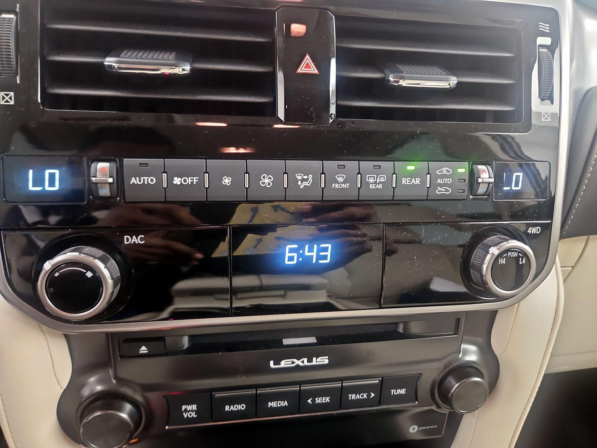 Thumbnail: 2022 Lexus GX - 15