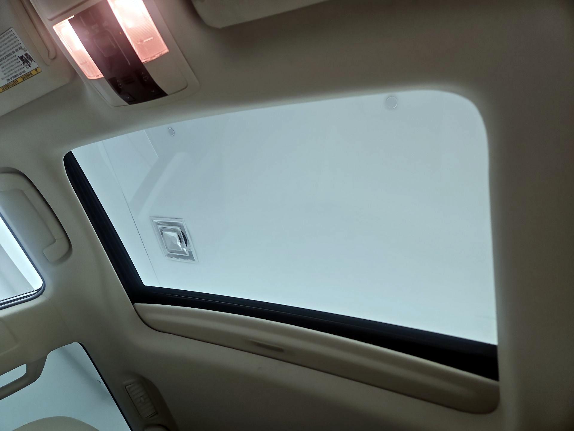 Thumbnail: 2022 Lexus GX - 18