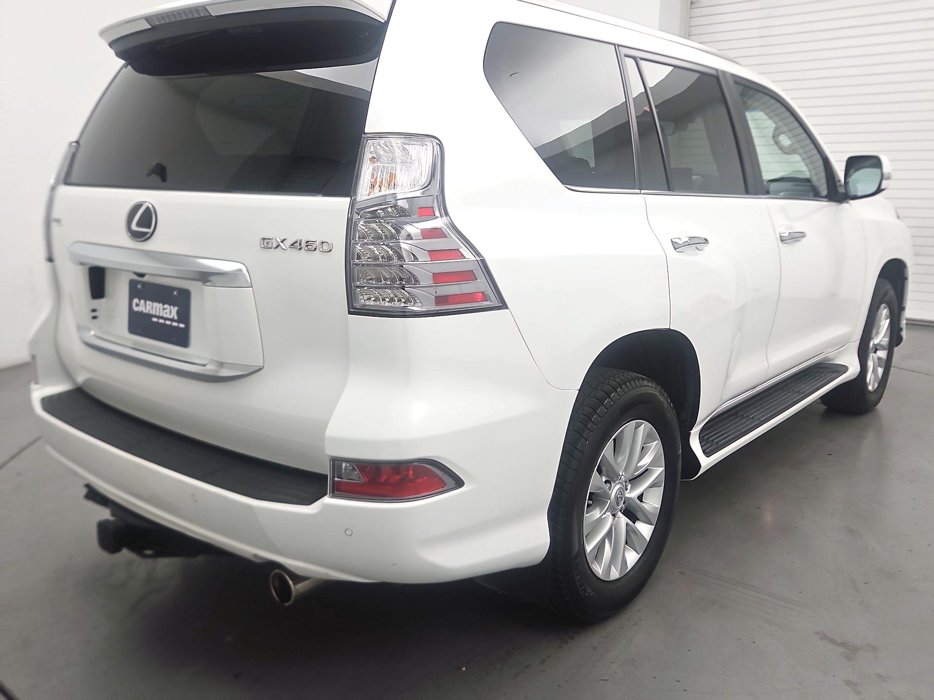 Thumbnail: 2022 Lexus GX - 5