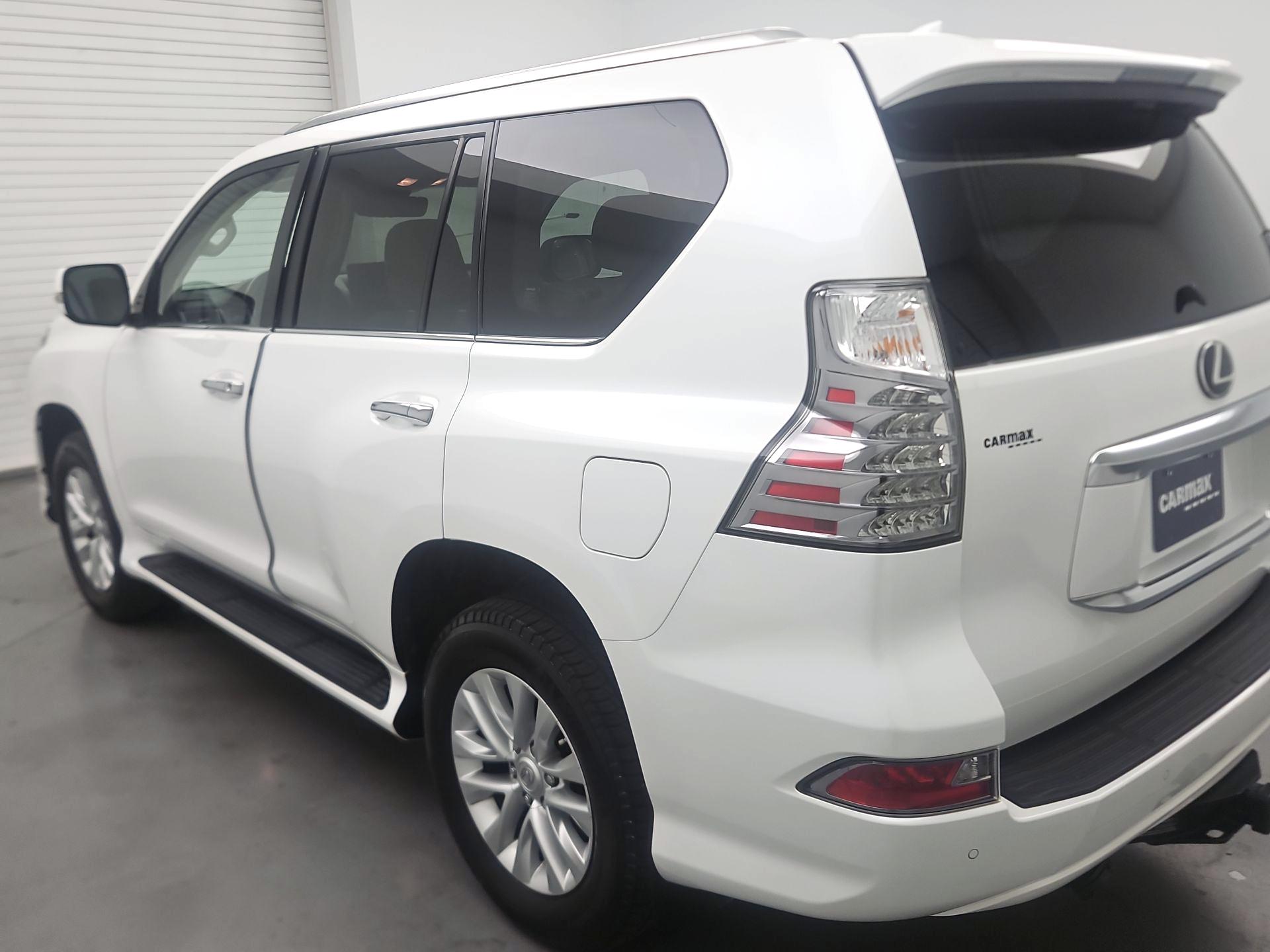 Thumbnail: 2022 Lexus GX - 7