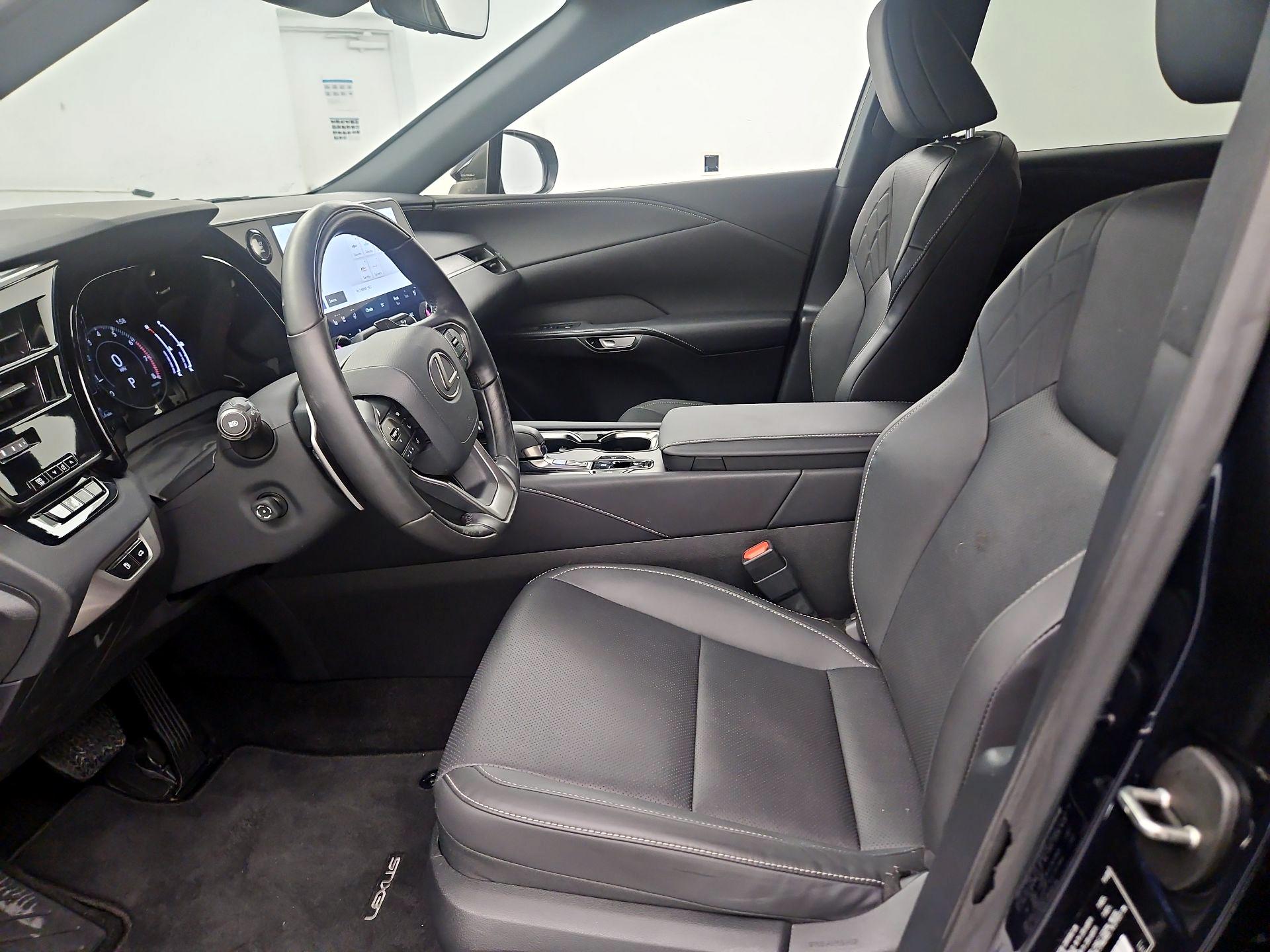 Thumbnail: 2024 Lexus RX - 9