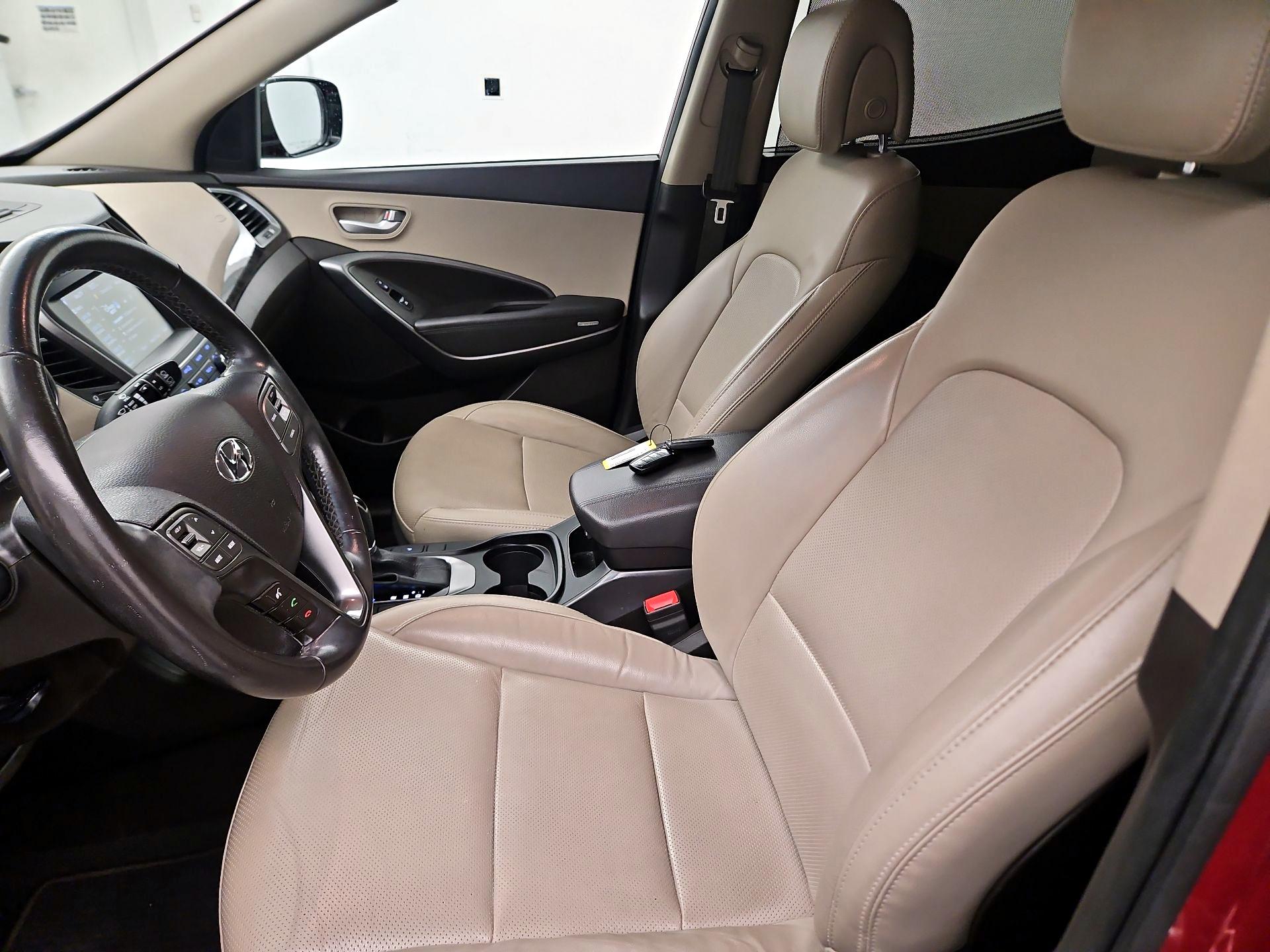 Thumbnail: 2017 Hyundai Santa Fe - 11