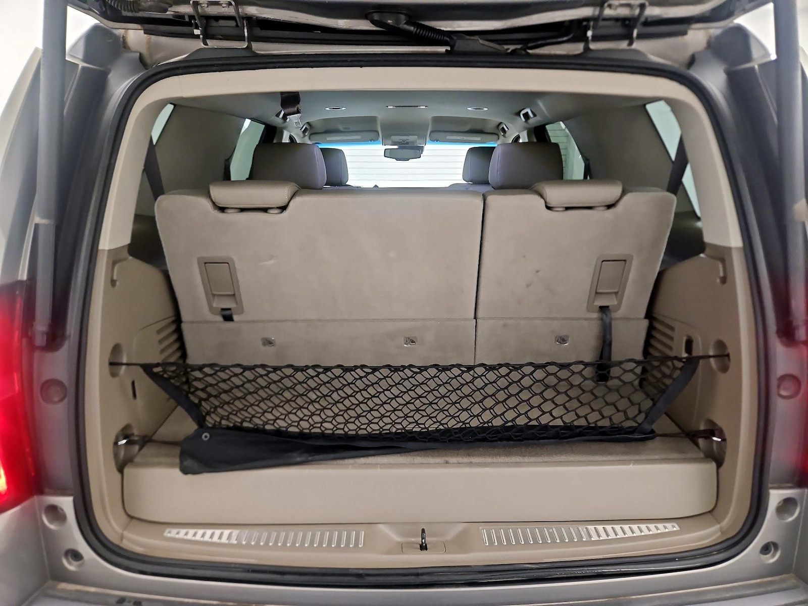 2017 Chevrolet Tahoe LT - Photo 19