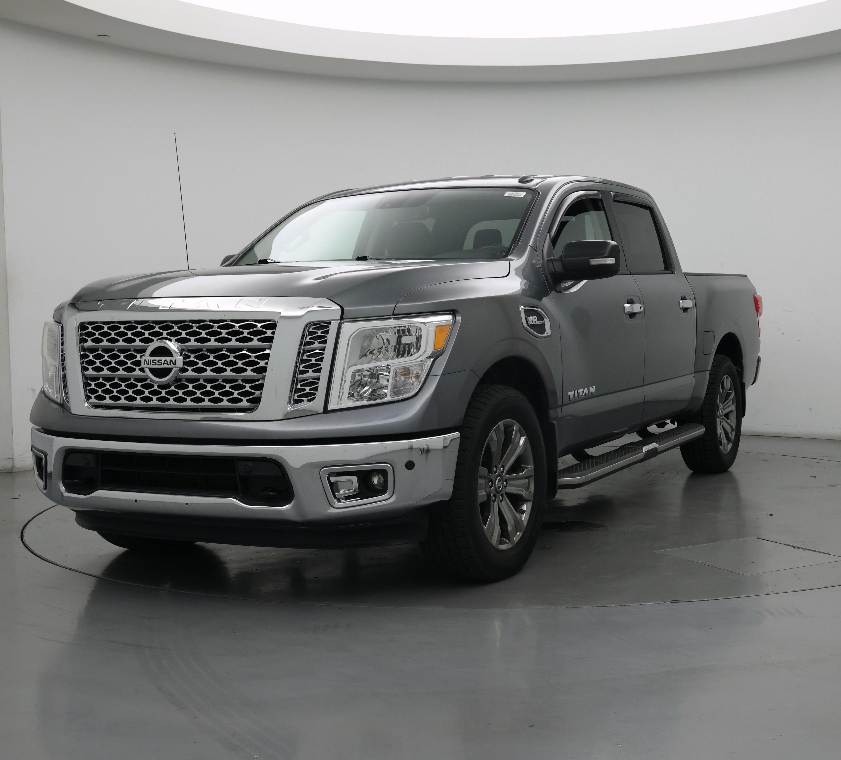 Thumbnail: 2017 Nissan Titan - 4