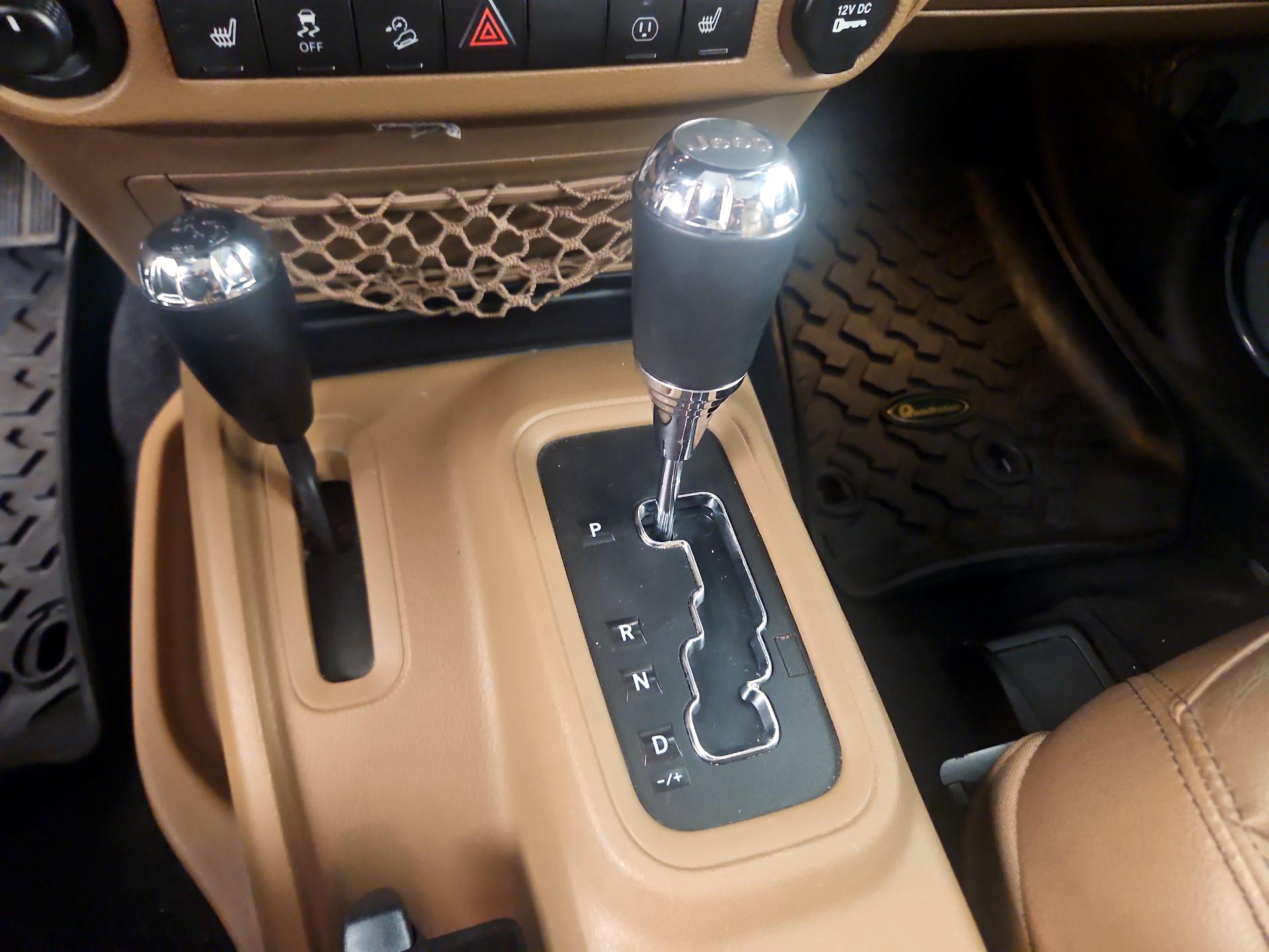 Thumbnail: 2014 Jeep Wrangler - 13