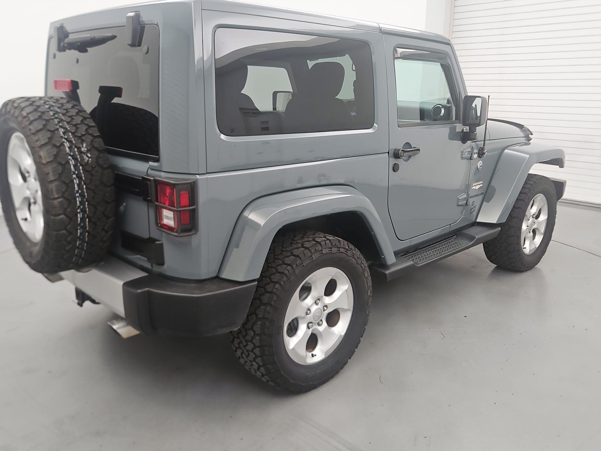 Thumbnail: 2014 Jeep Wrangler - 5