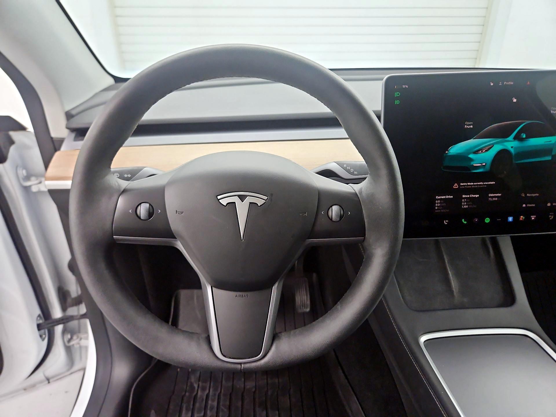 Thumbnail: 2022 Tesla Model Y - 10