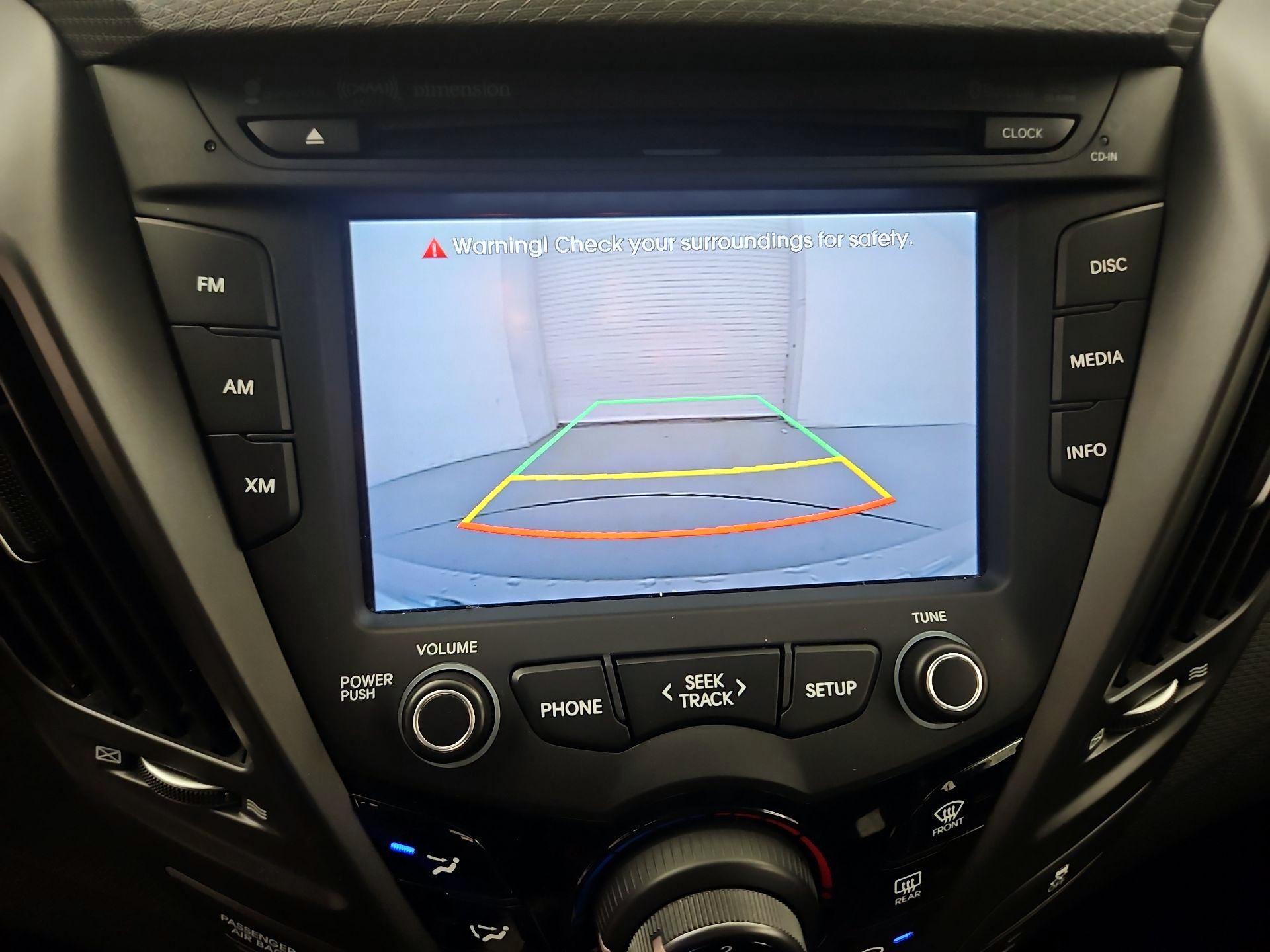 Thumbnail: 2016 Hyundai Veloster - 14