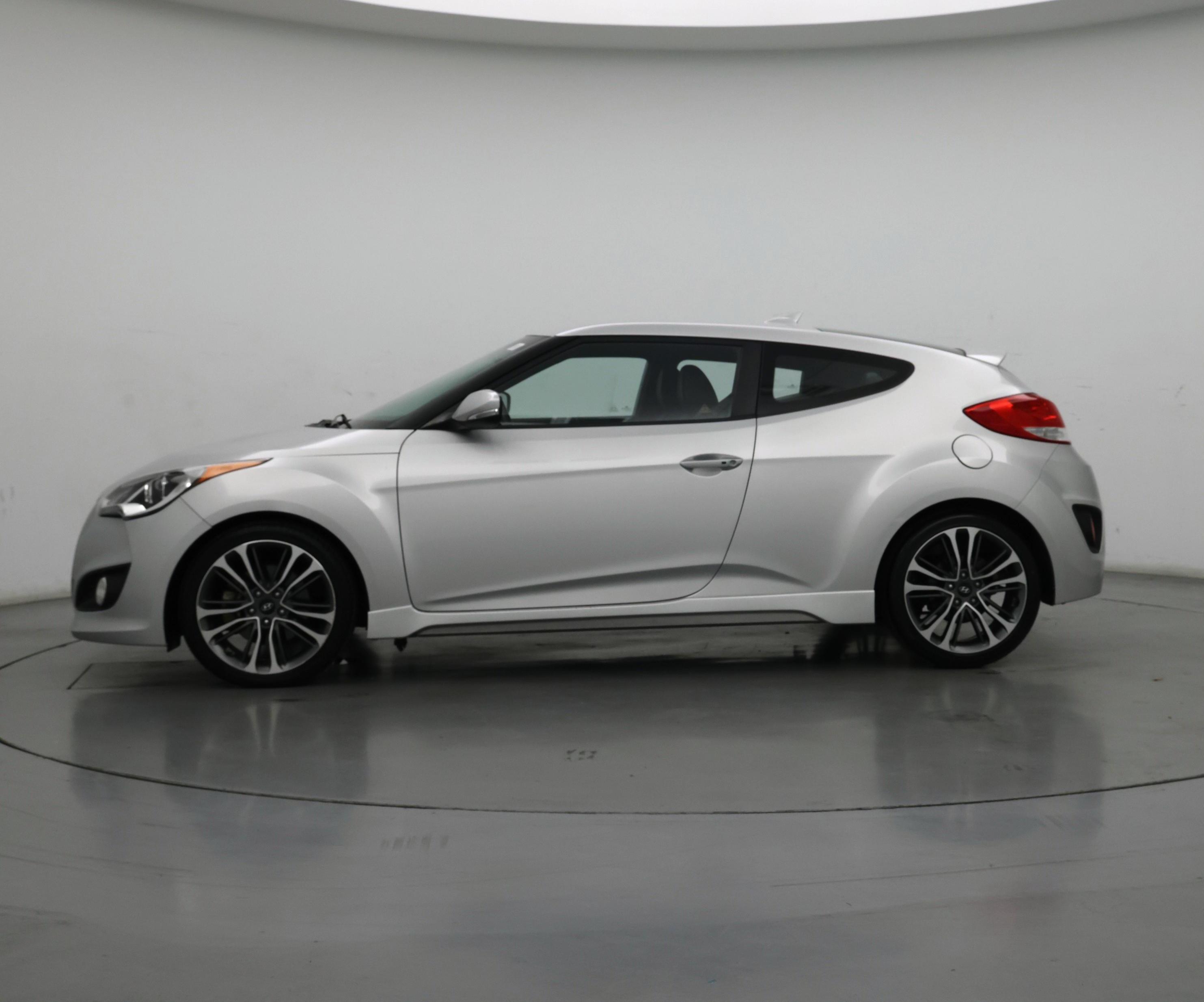 Thumbnail: 2016 Hyundai Veloster - 3