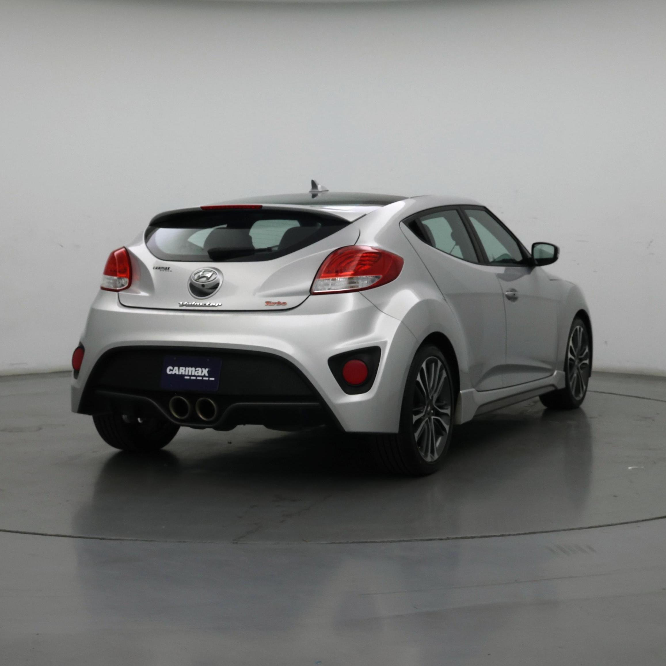 Thumbnail: 2016 Hyundai Veloster - 8