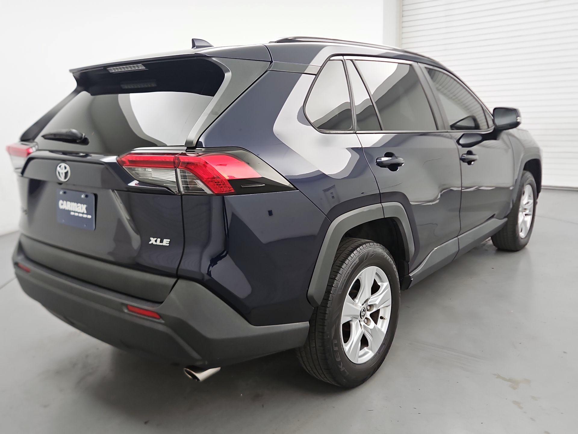 Thumbnail: 2020 Toyota RAV4 - 5