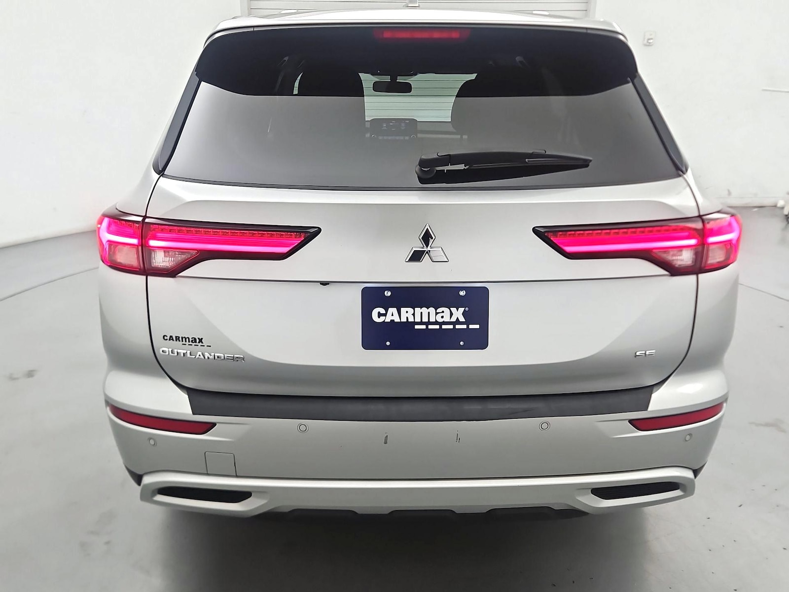 2024 Mitsubishi Outlander SE - Photo 6