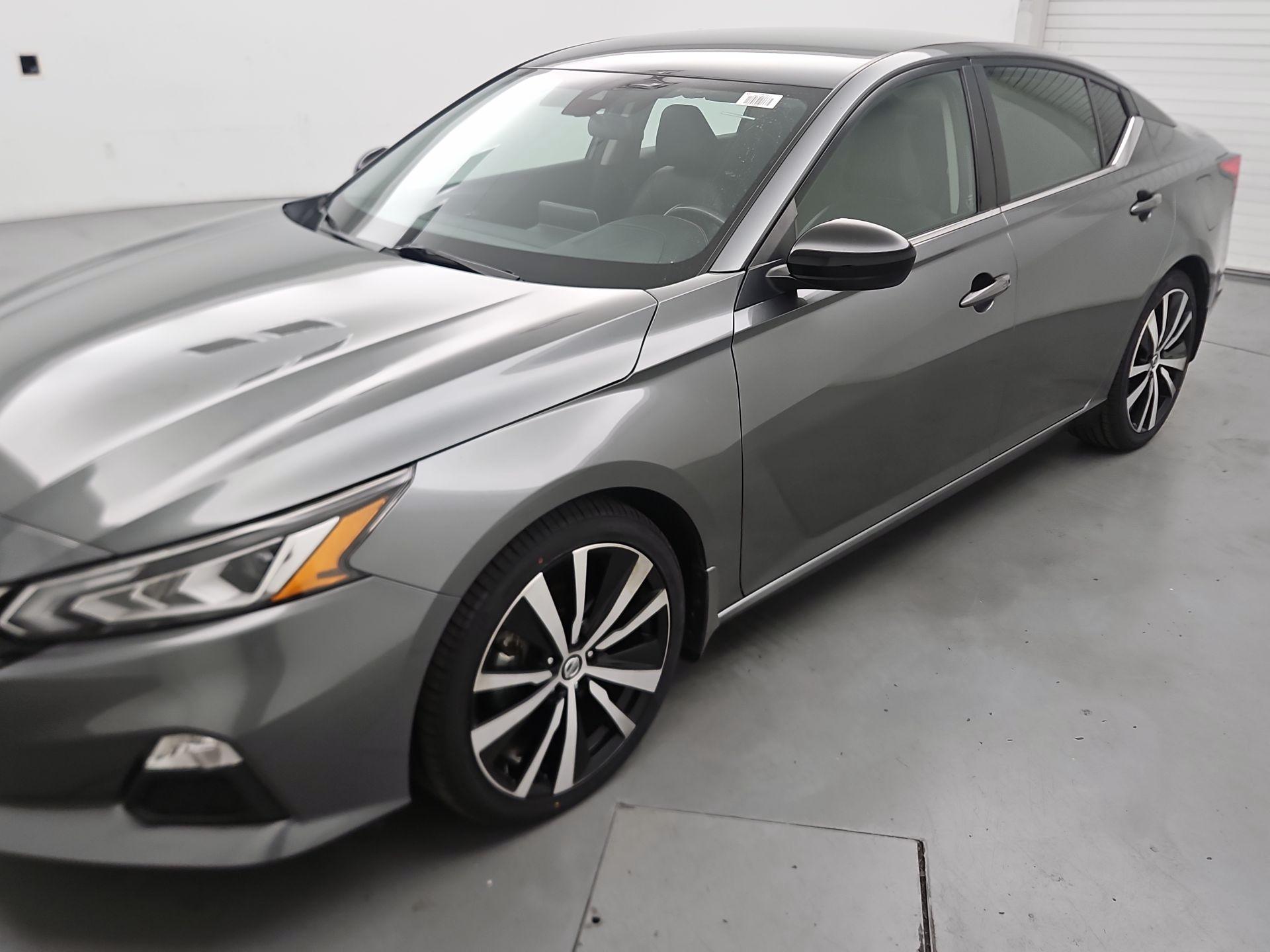 Thumbnail: 2022 Nissan Altima - 3