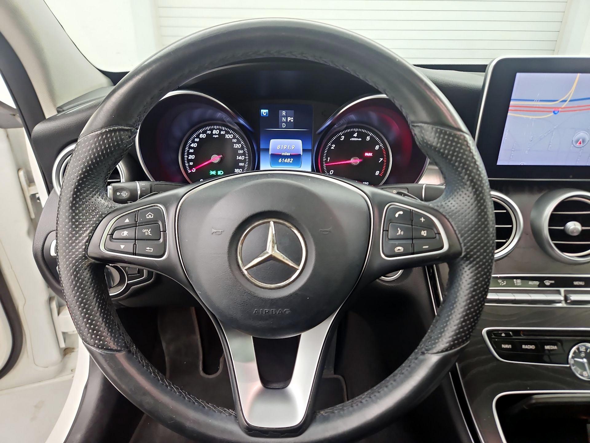 Thumbnail: 2016 Mercedes-Benz C-Class - 10
