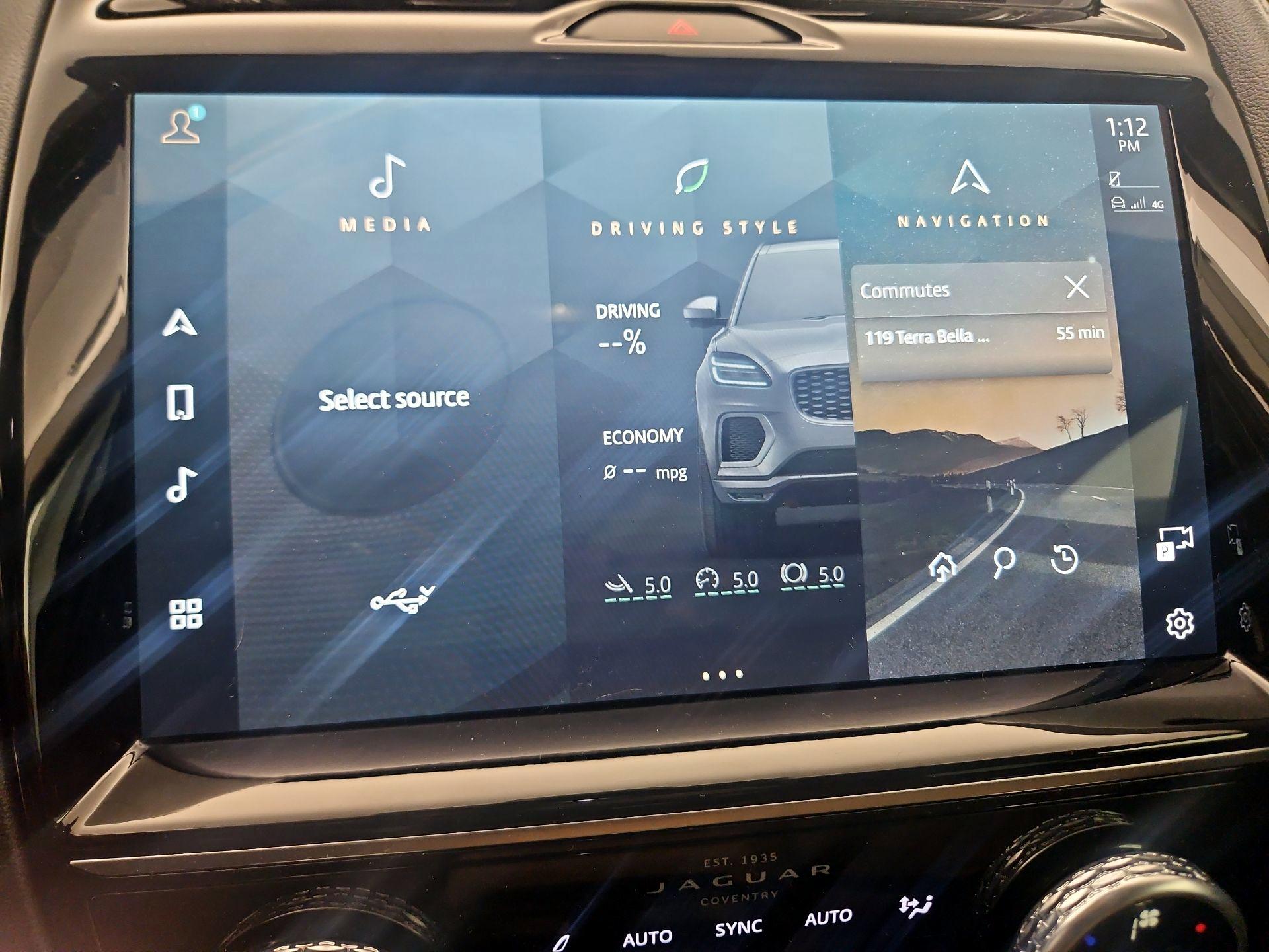 Thumbnail: 2021 Jaguar E-Pace - 13