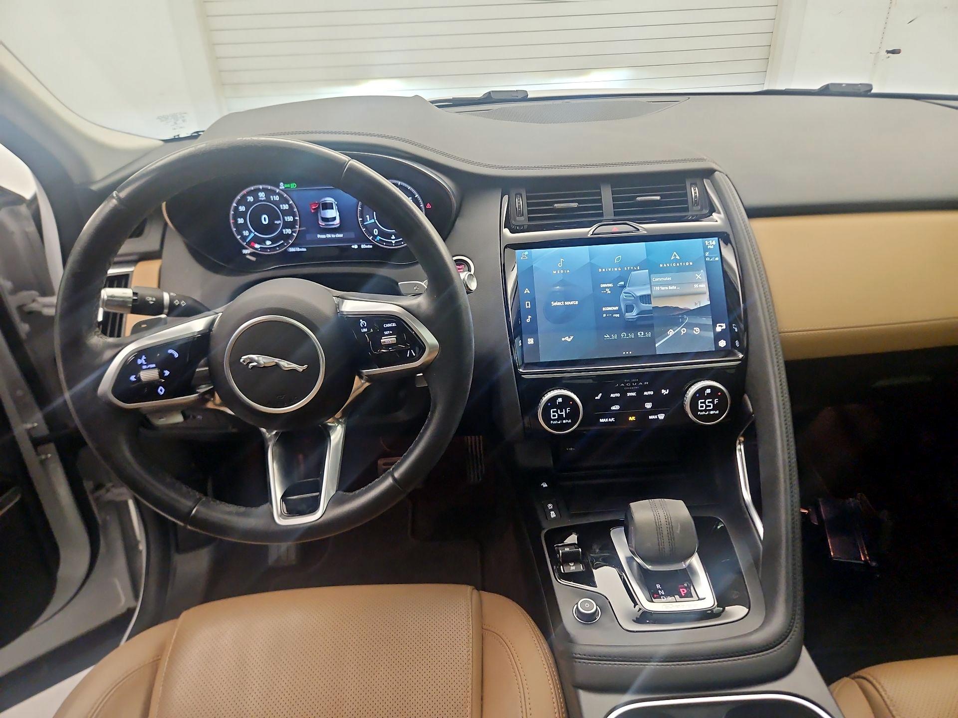Thumbnail: 2021 Jaguar E-Pace - 8