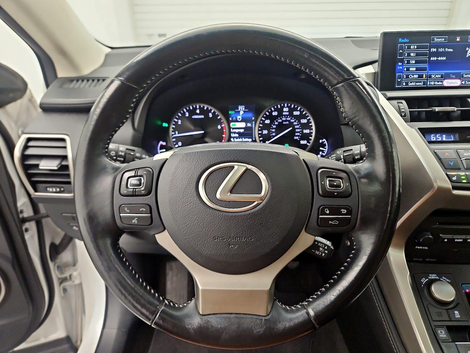 2016 Lexus NX 200t - Photo 10