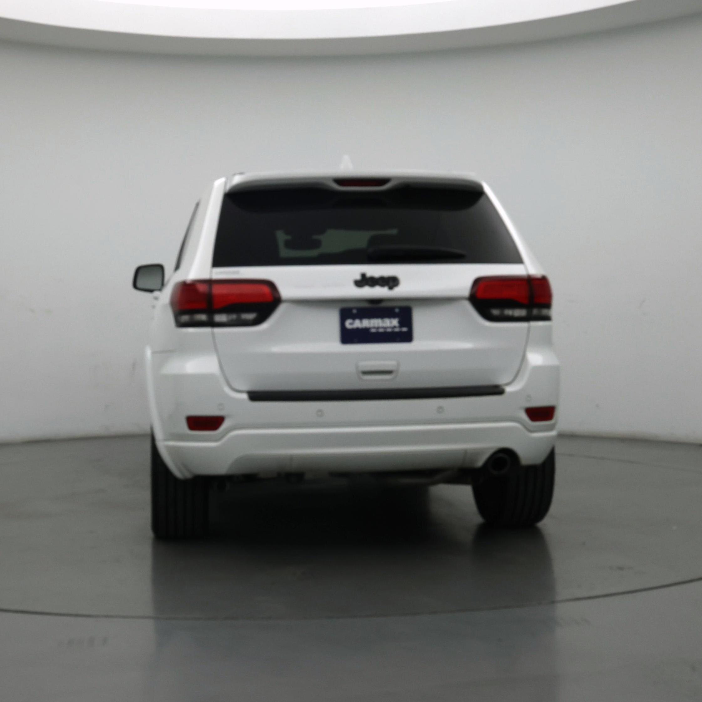 Thumbnail: 2018 Jeep Grand Cherokee - 6