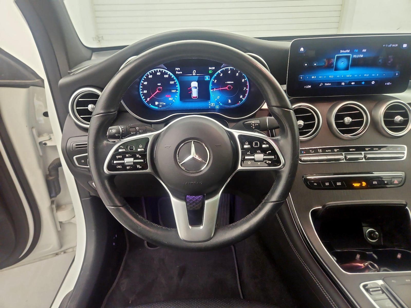 2020 Mercedes-Benz GLC GLC300 - Photo 11