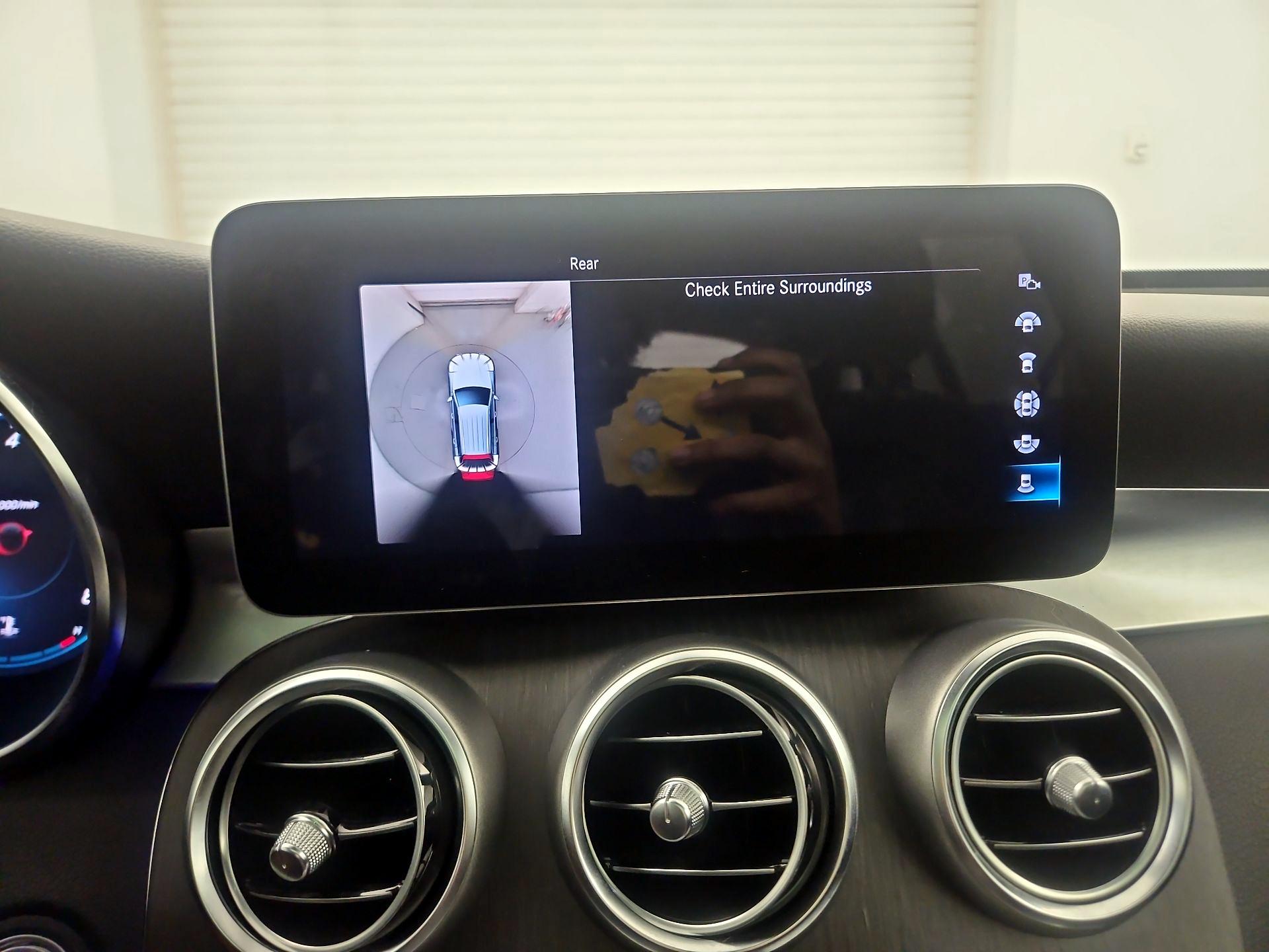Thumbnail: 2020 Mercedes-Benz GLC - 14