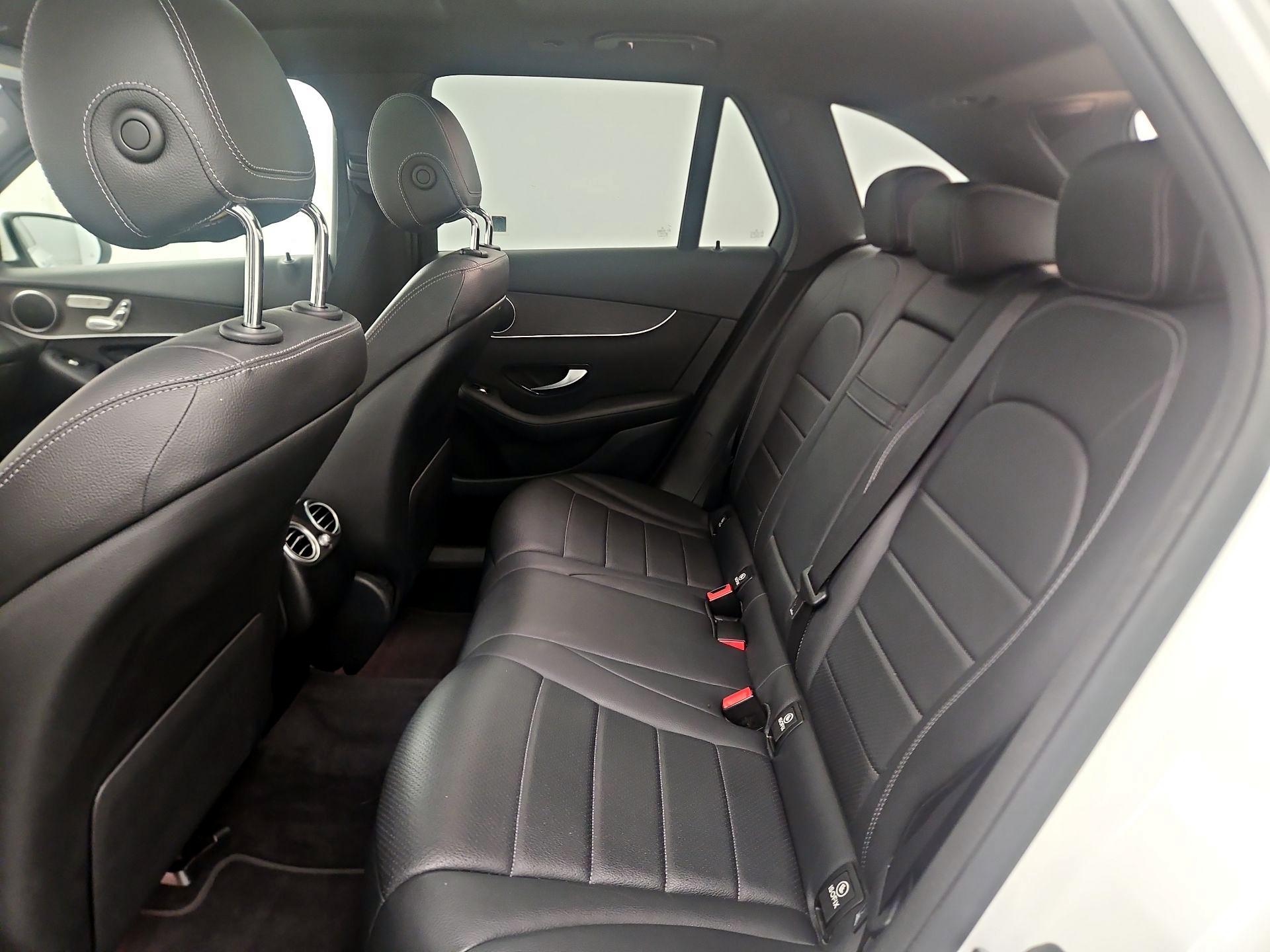 Thumbnail: 2020 Mercedes-Benz GLC - 19