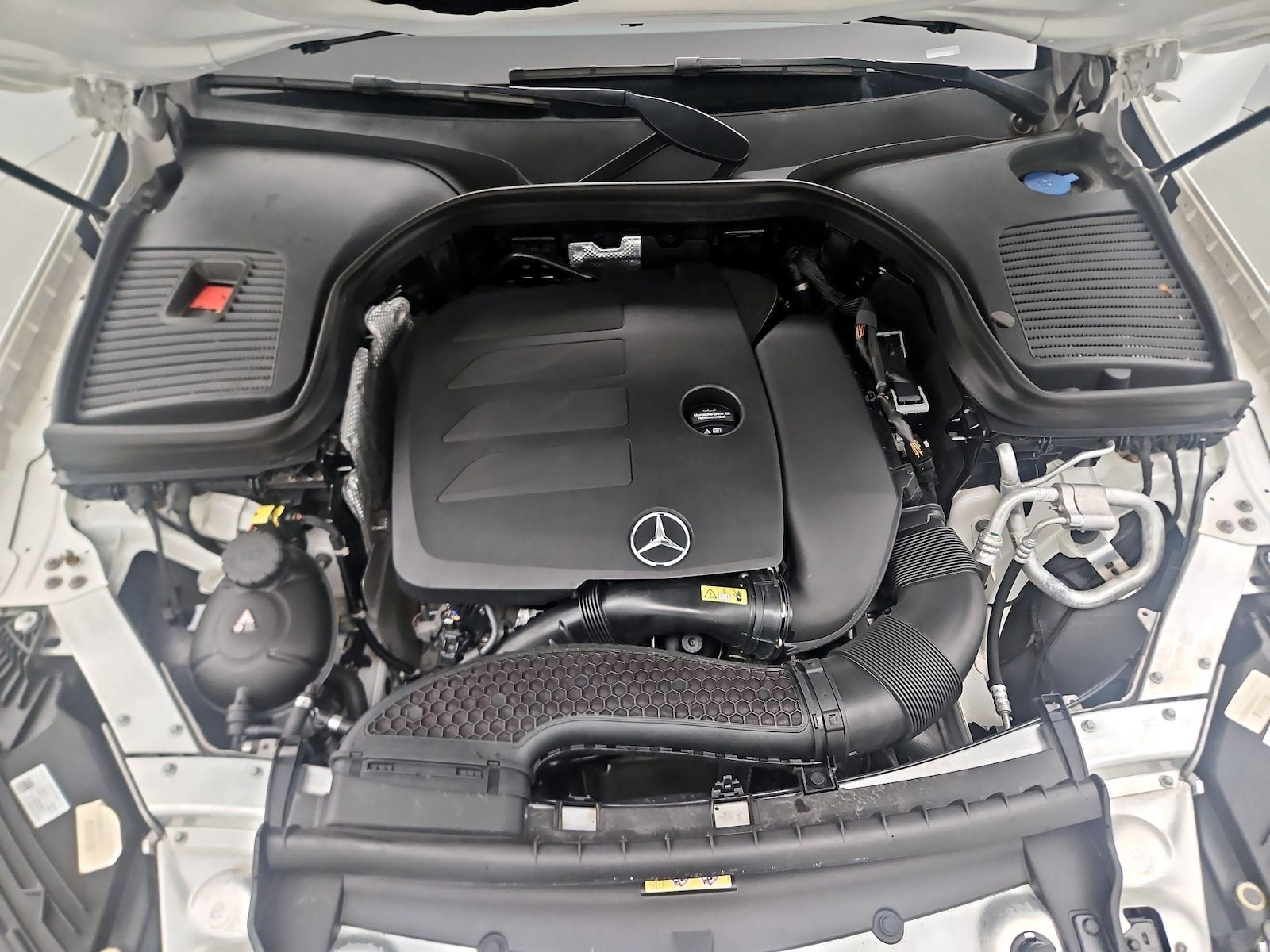 2020 Mercedes-Benz GLC GLC300 - Photo 22