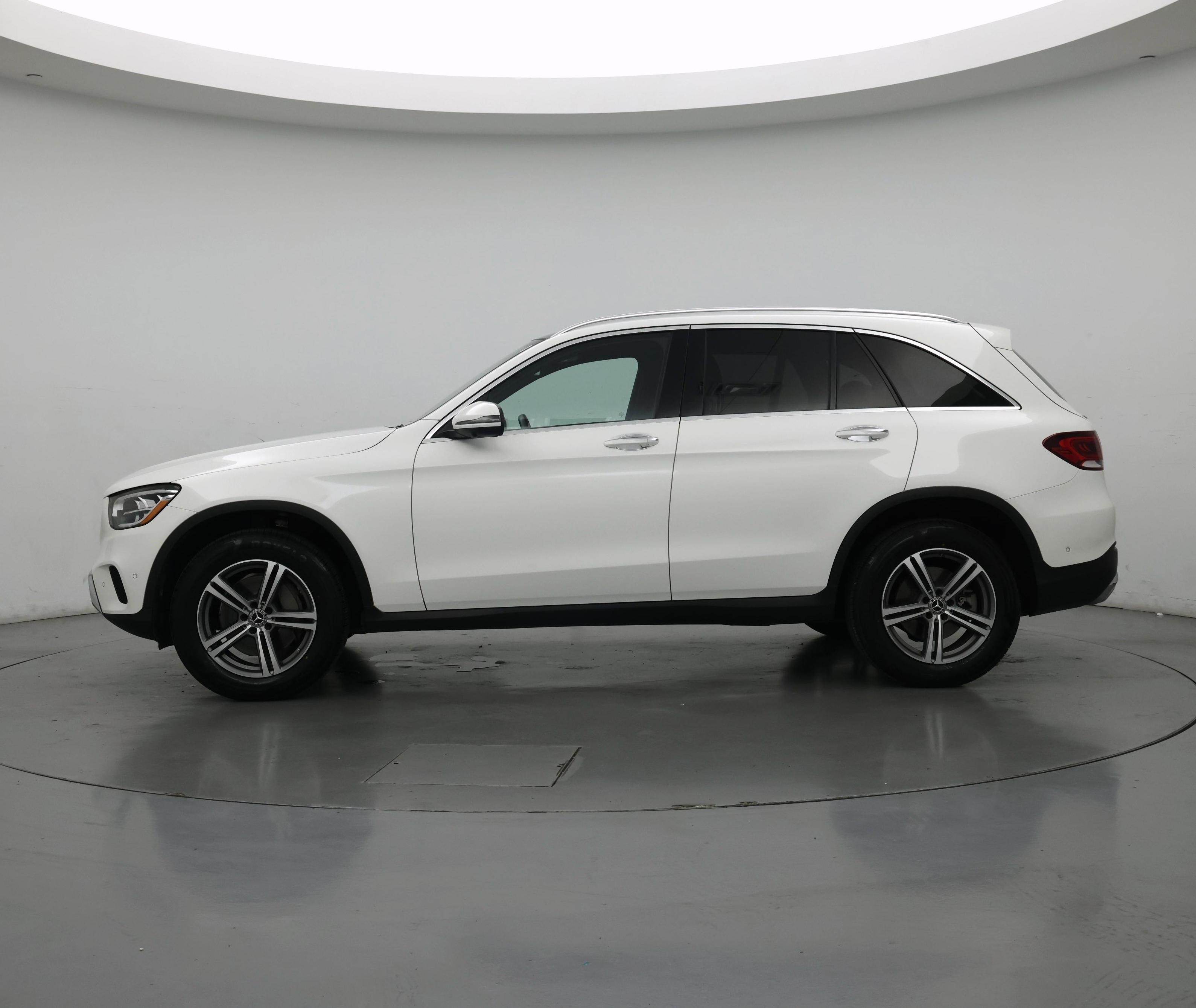 Thumbnail: 2020 Mercedes-Benz GLC - 3