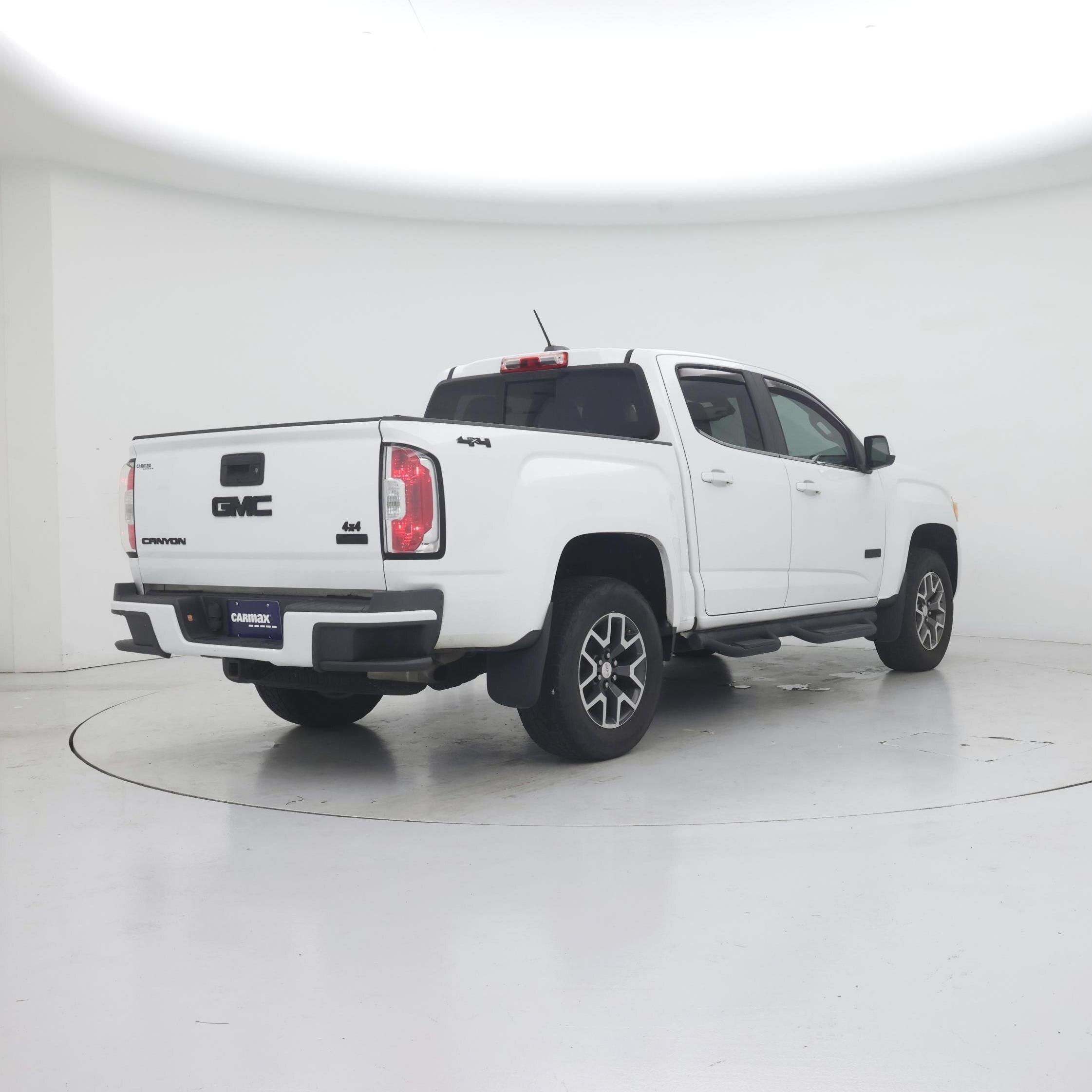 Thumbnail: 2017 GMC Canyon - 8