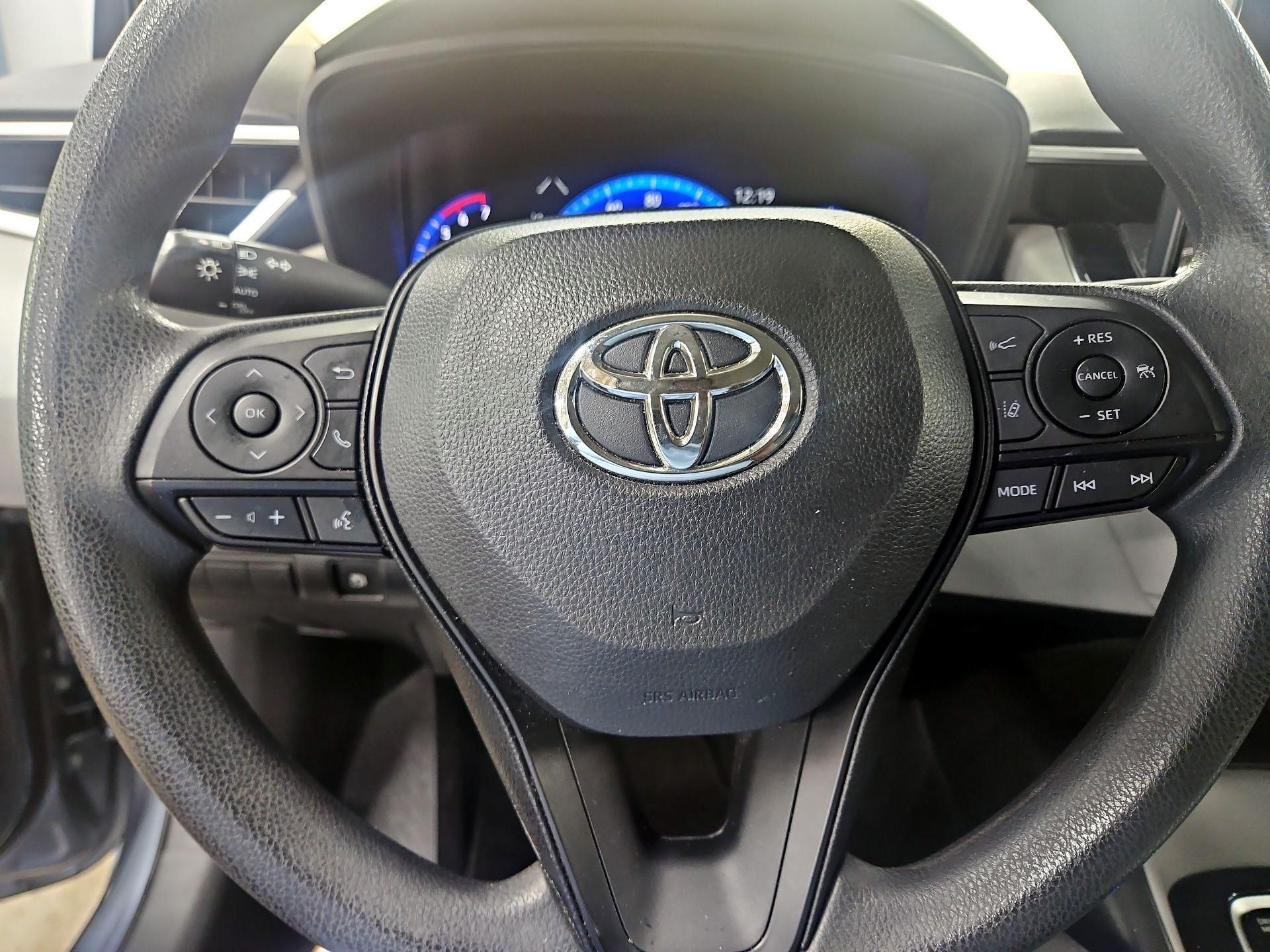Thumbnail: 2022 Toyota Corolla - 10