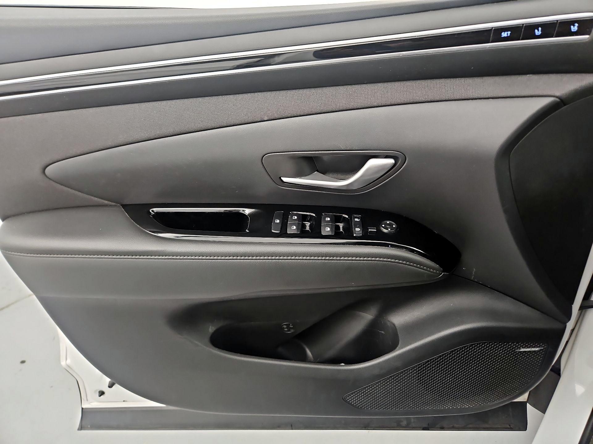 Thumbnail: 2022 Hyundai Tucson - 12