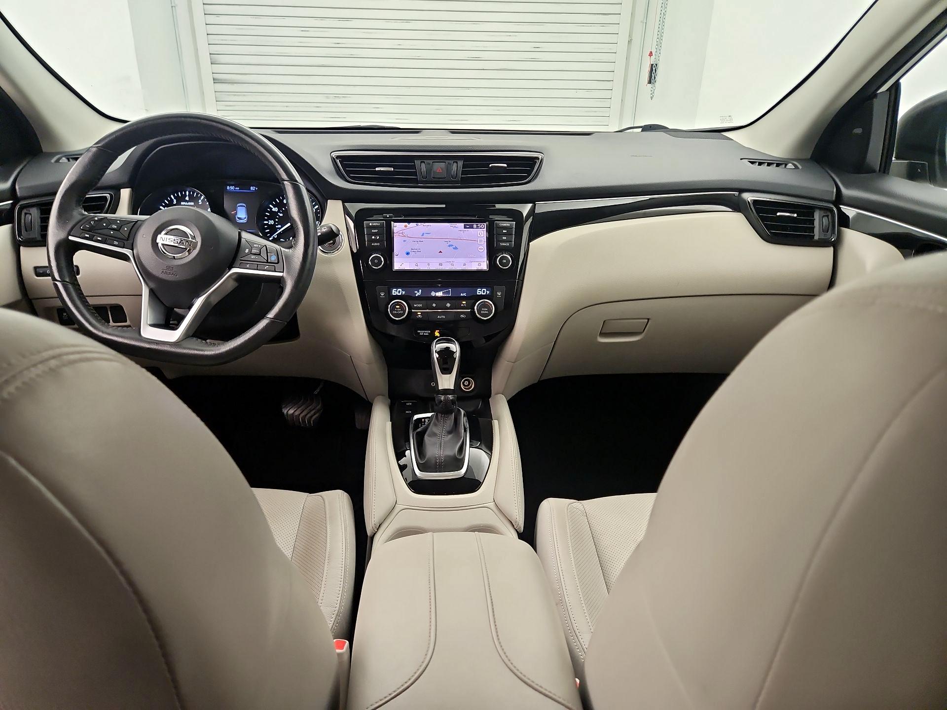 Thumbnail: 2019 Nissan Rogue Sport - 9