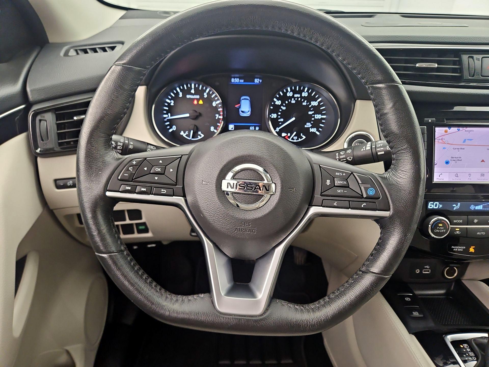 Thumbnail: 2019 Nissan Rogue Sport - 10
