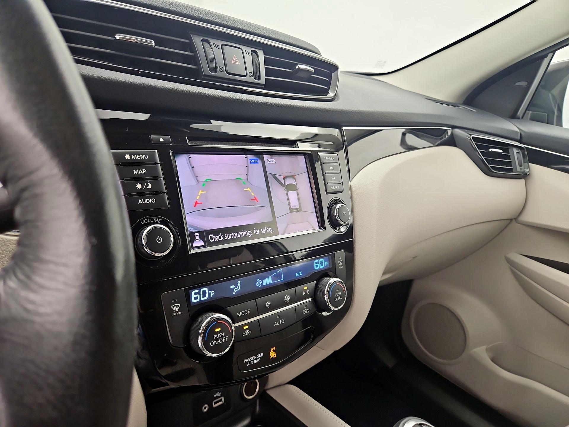 Thumbnail: 2019 Nissan Rogue Sport - 15