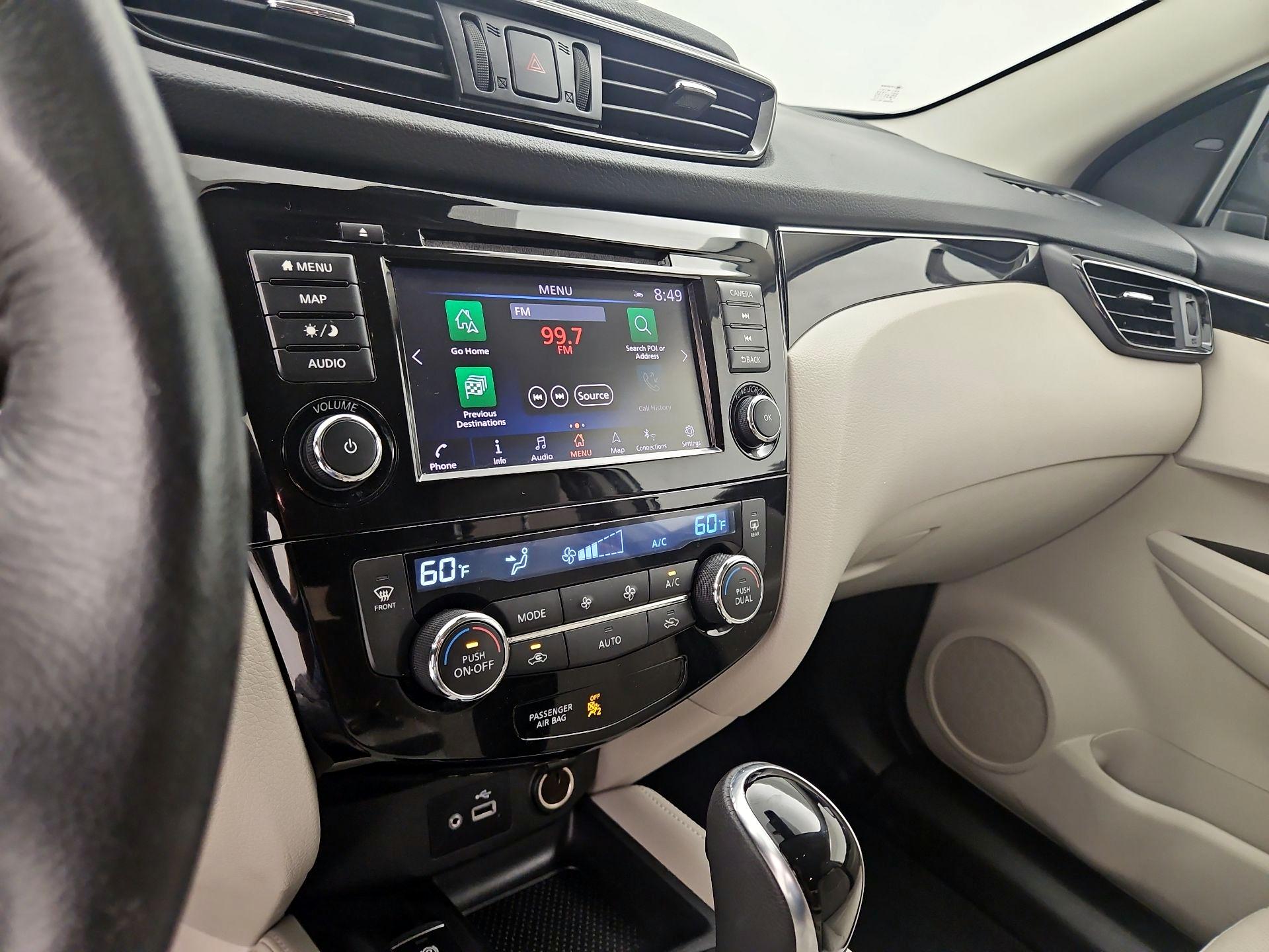 Thumbnail: 2019 Nissan Rogue Sport - 16