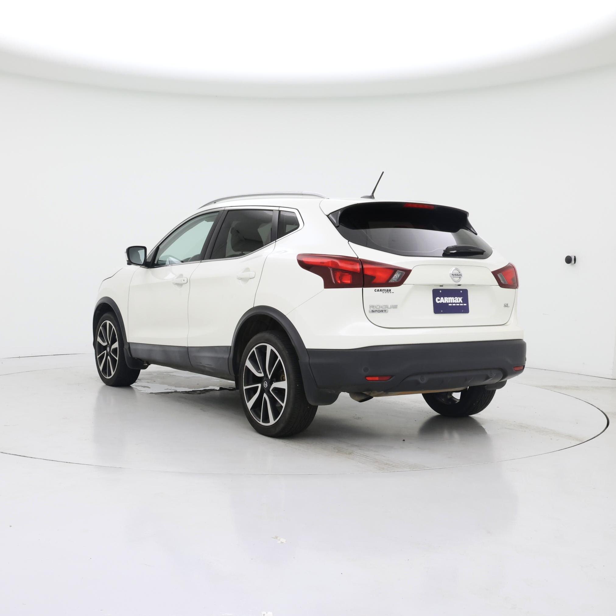 Thumbnail: 2019 Nissan Rogue Sport - 2