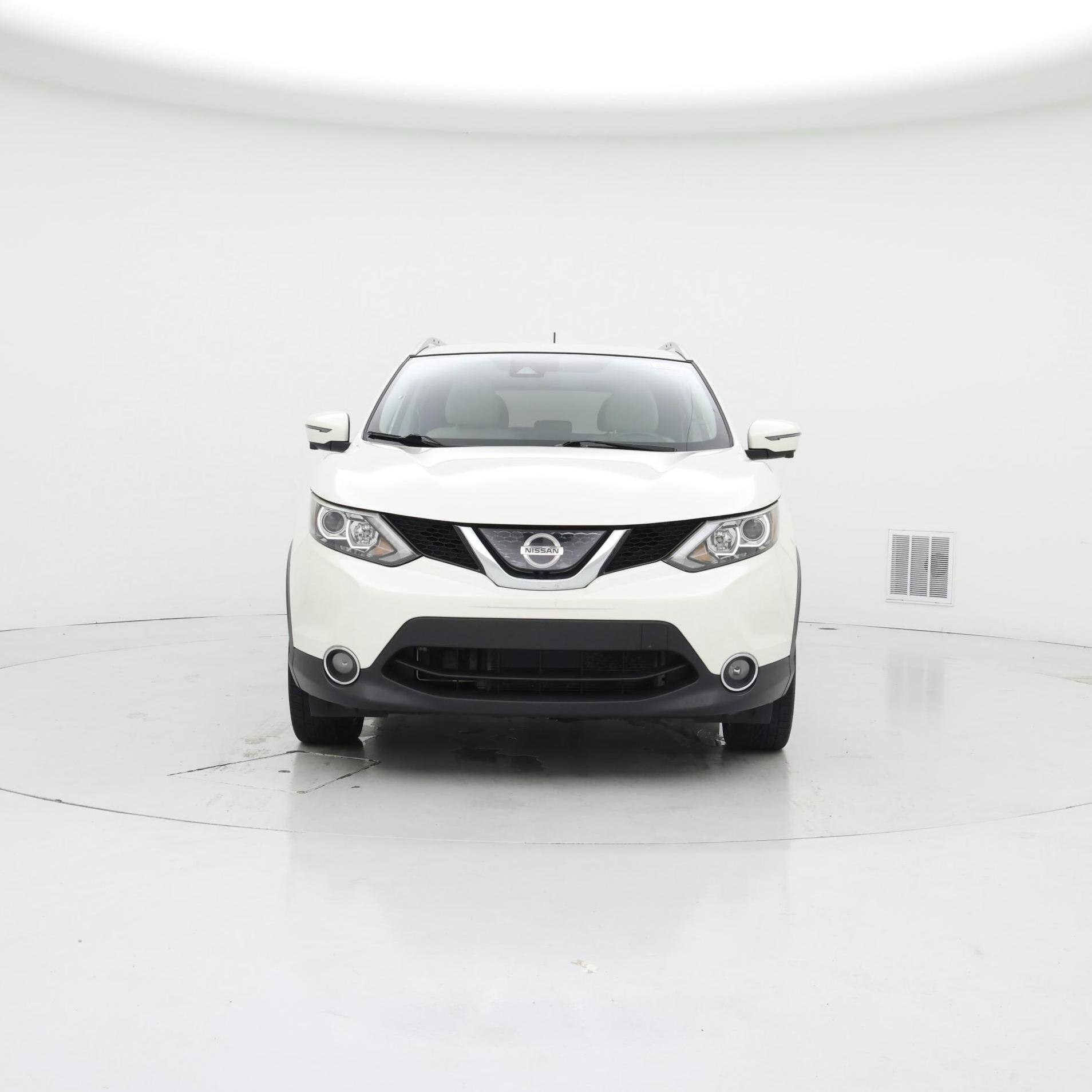 Thumbnail: 2019 Nissan Rogue Sport - 5