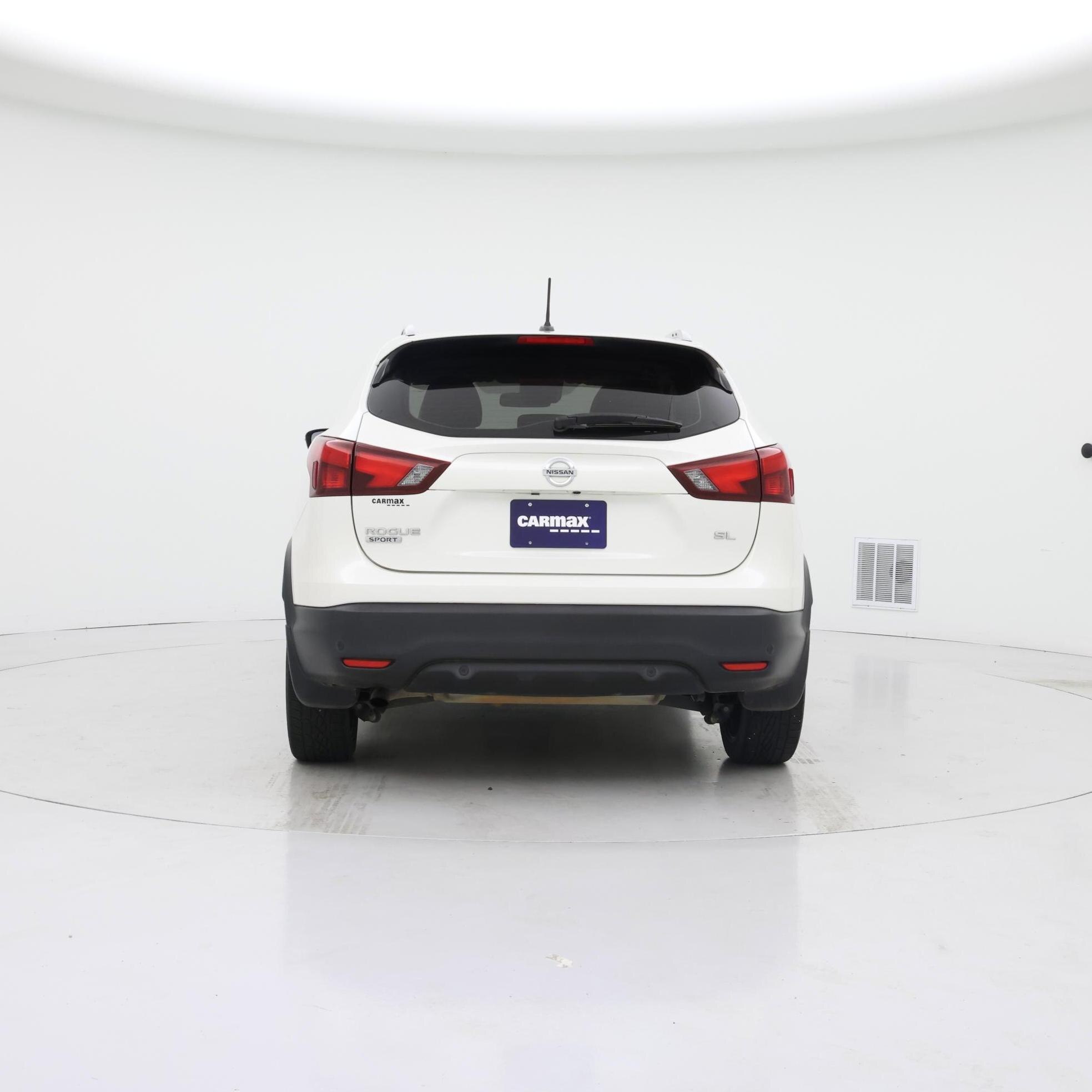 Thumbnail: 2019 Nissan Rogue Sport - 6