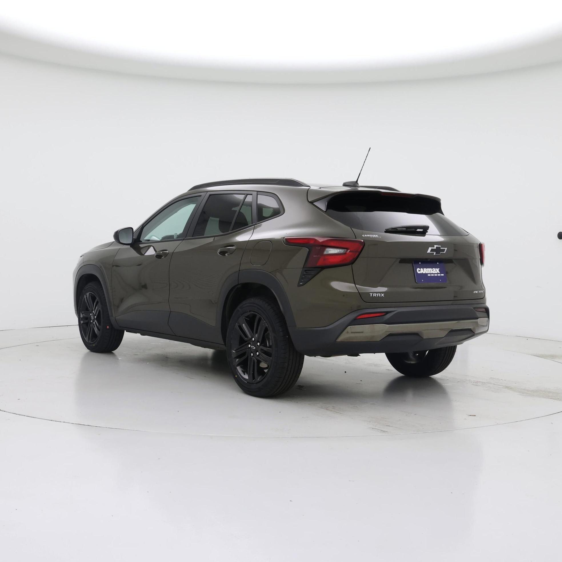 Thumbnail: 2024 Chevrolet Trax - 2