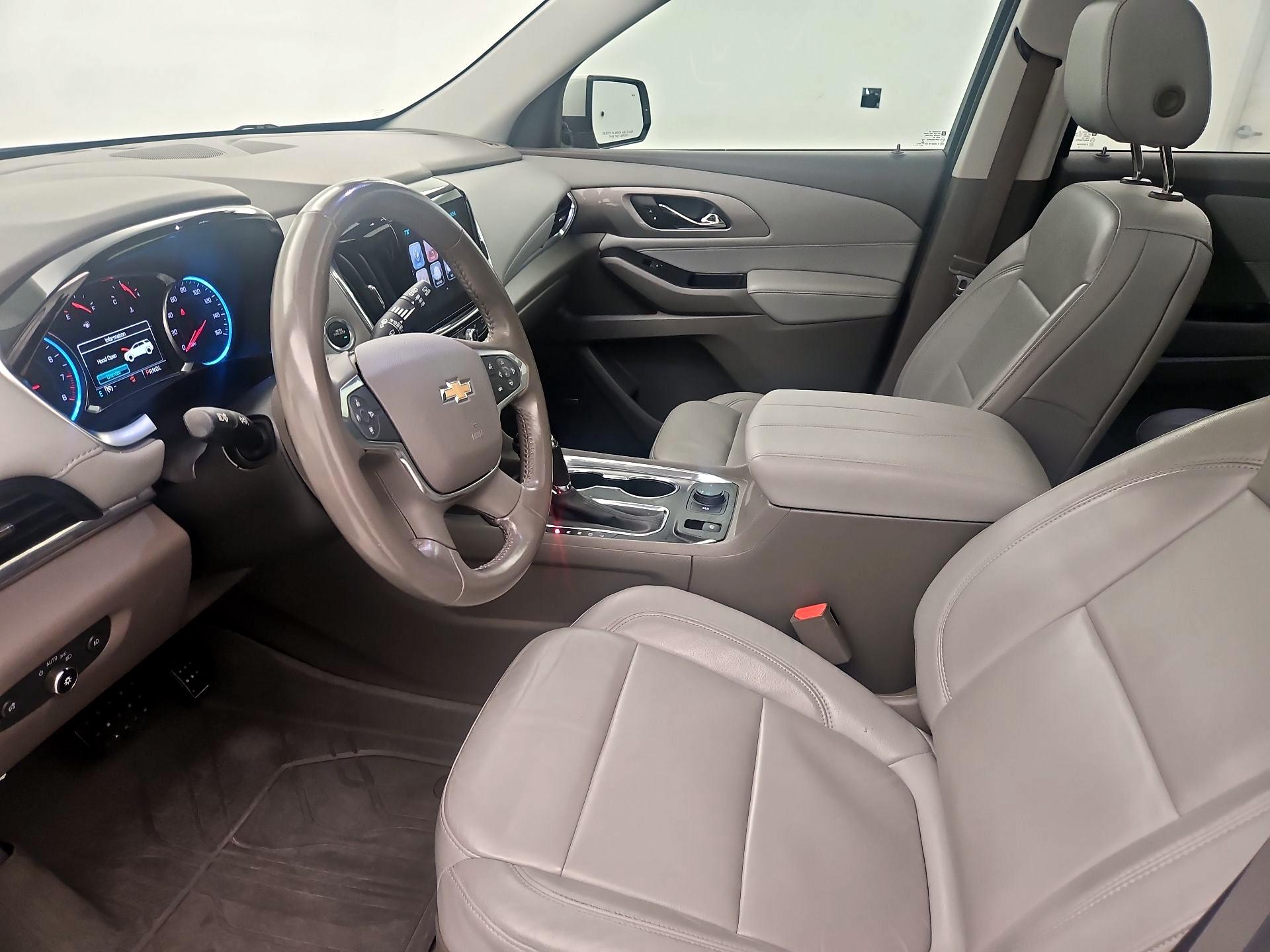 Thumbnail: 2019 Chevrolet Traverse - 11
